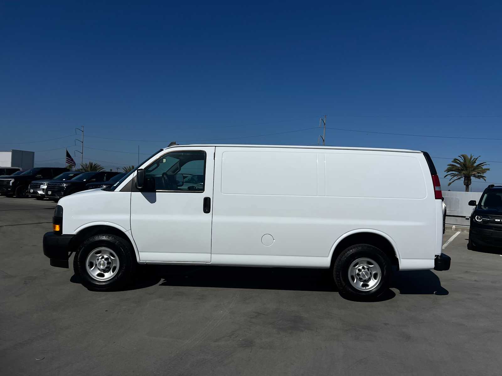 2020 Chevrolet Express 