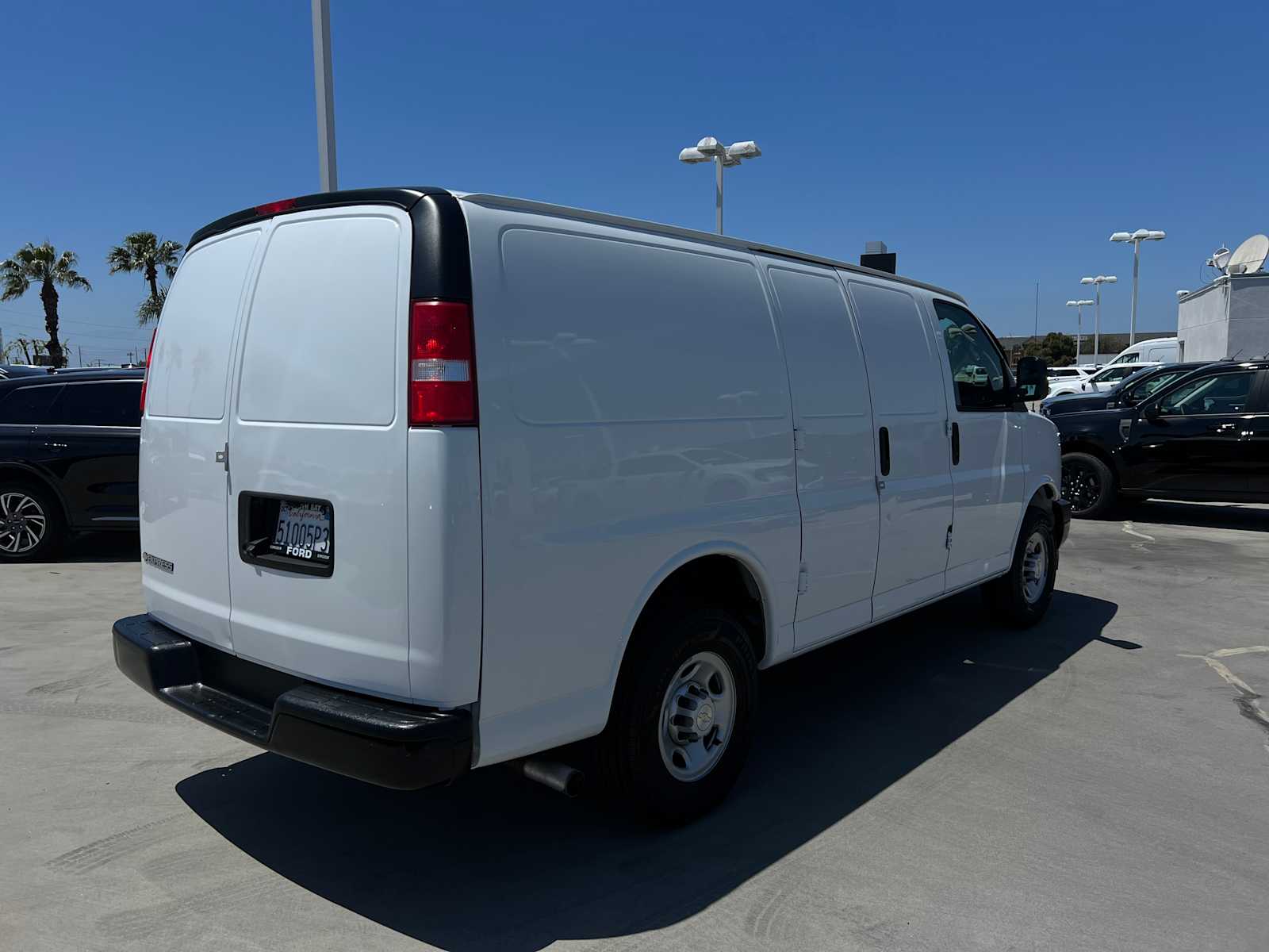 2020 Chevrolet Express 