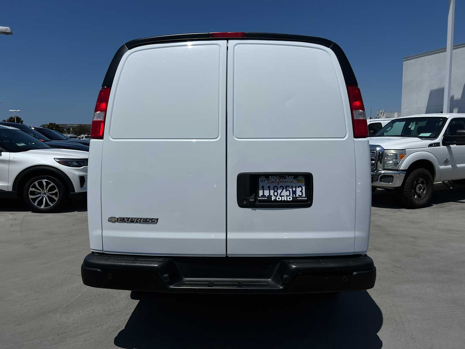 2022 Chevrolet Express 