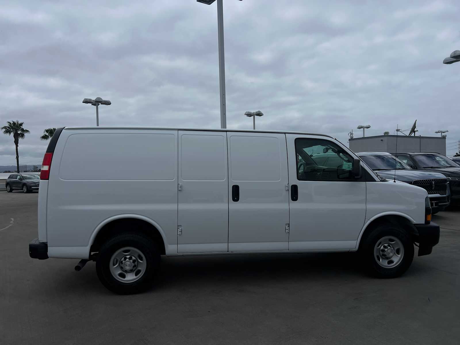 2018 Chevrolet Express 