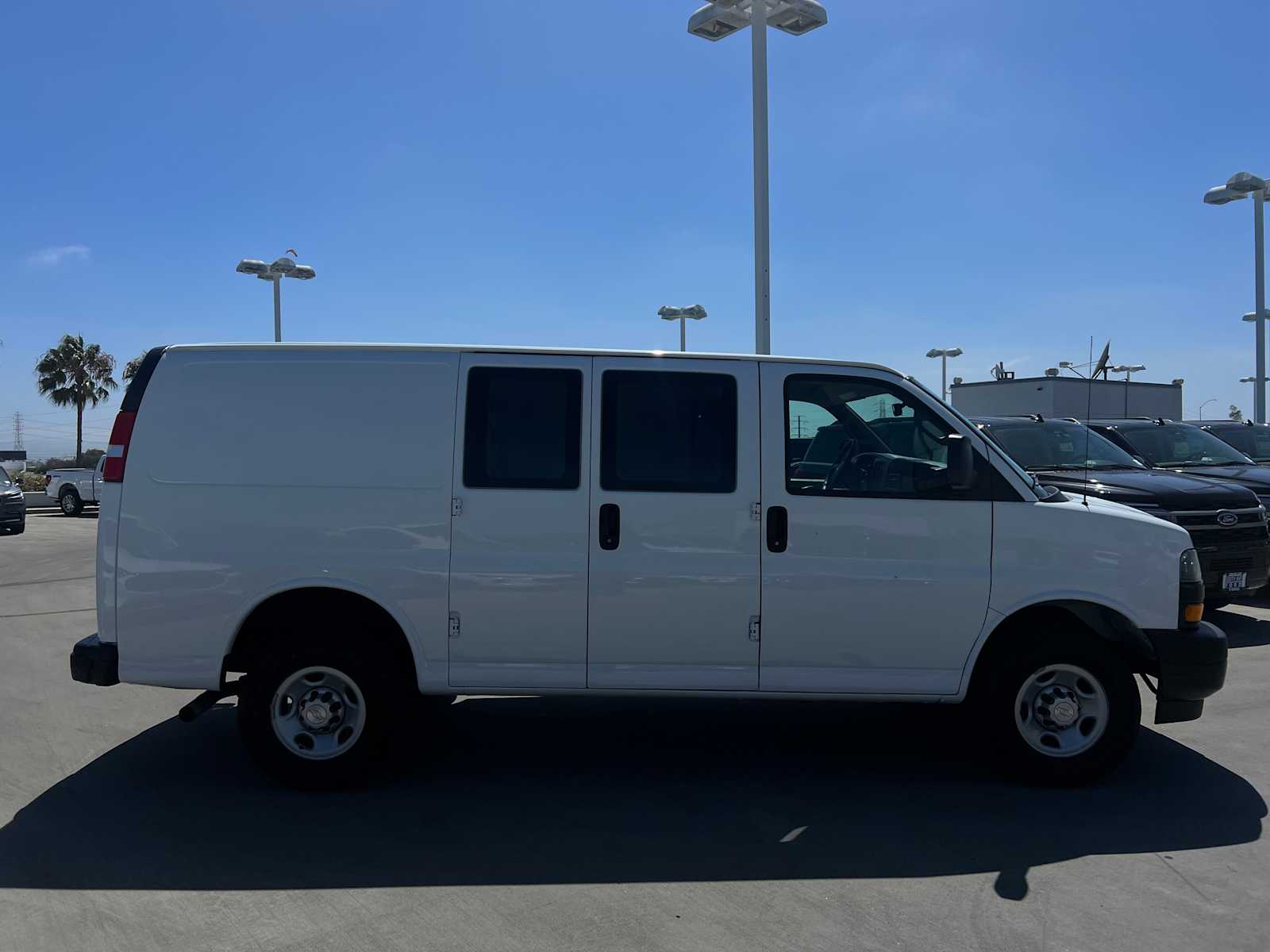 2021 Chevrolet Express CARGO