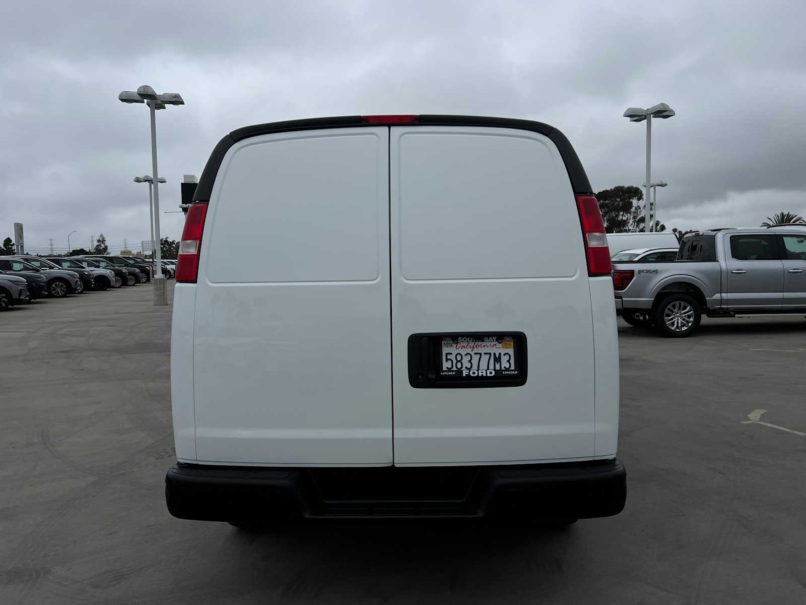 2022 Chevrolet Express 