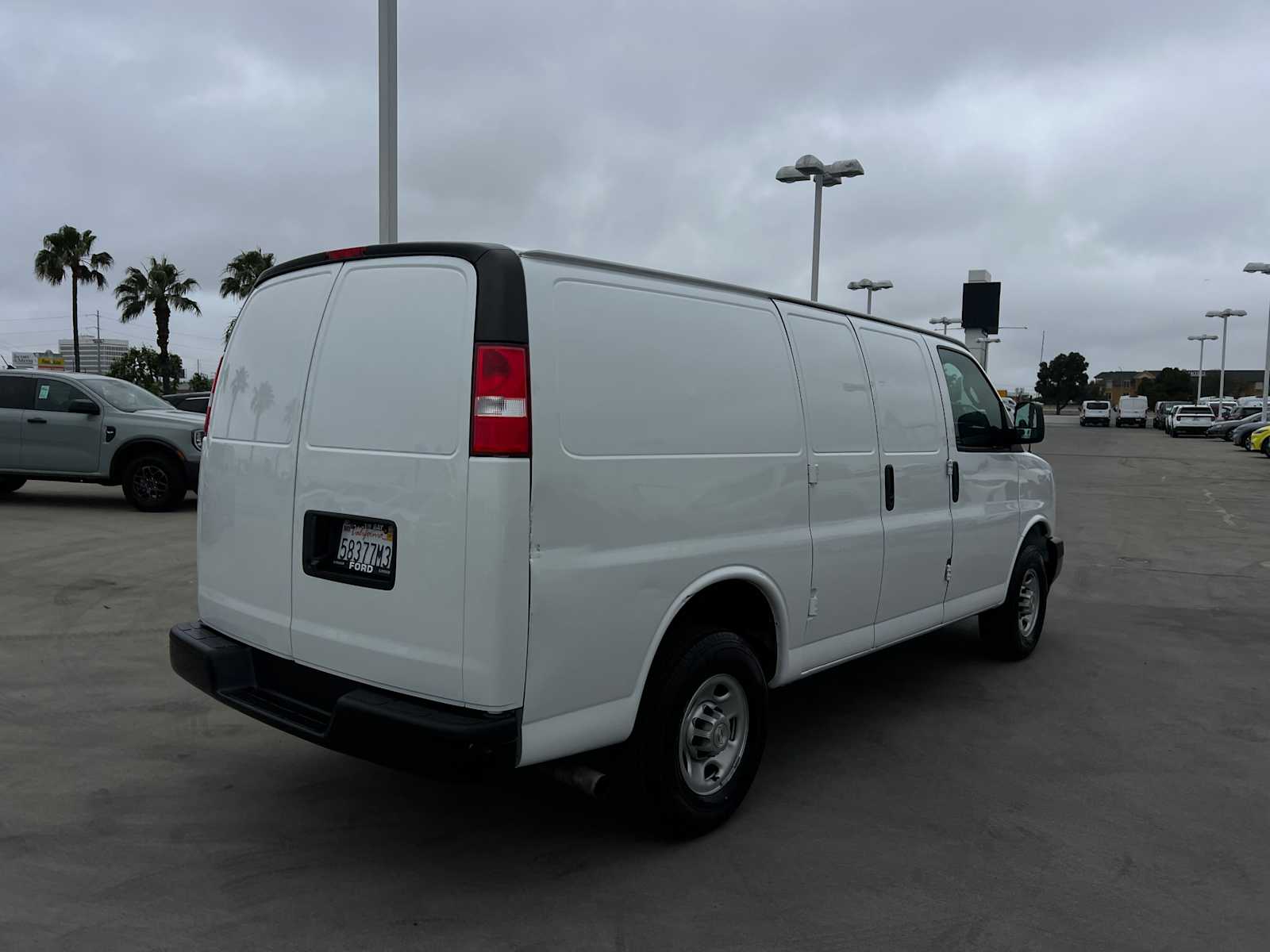 2022 Chevrolet Express 