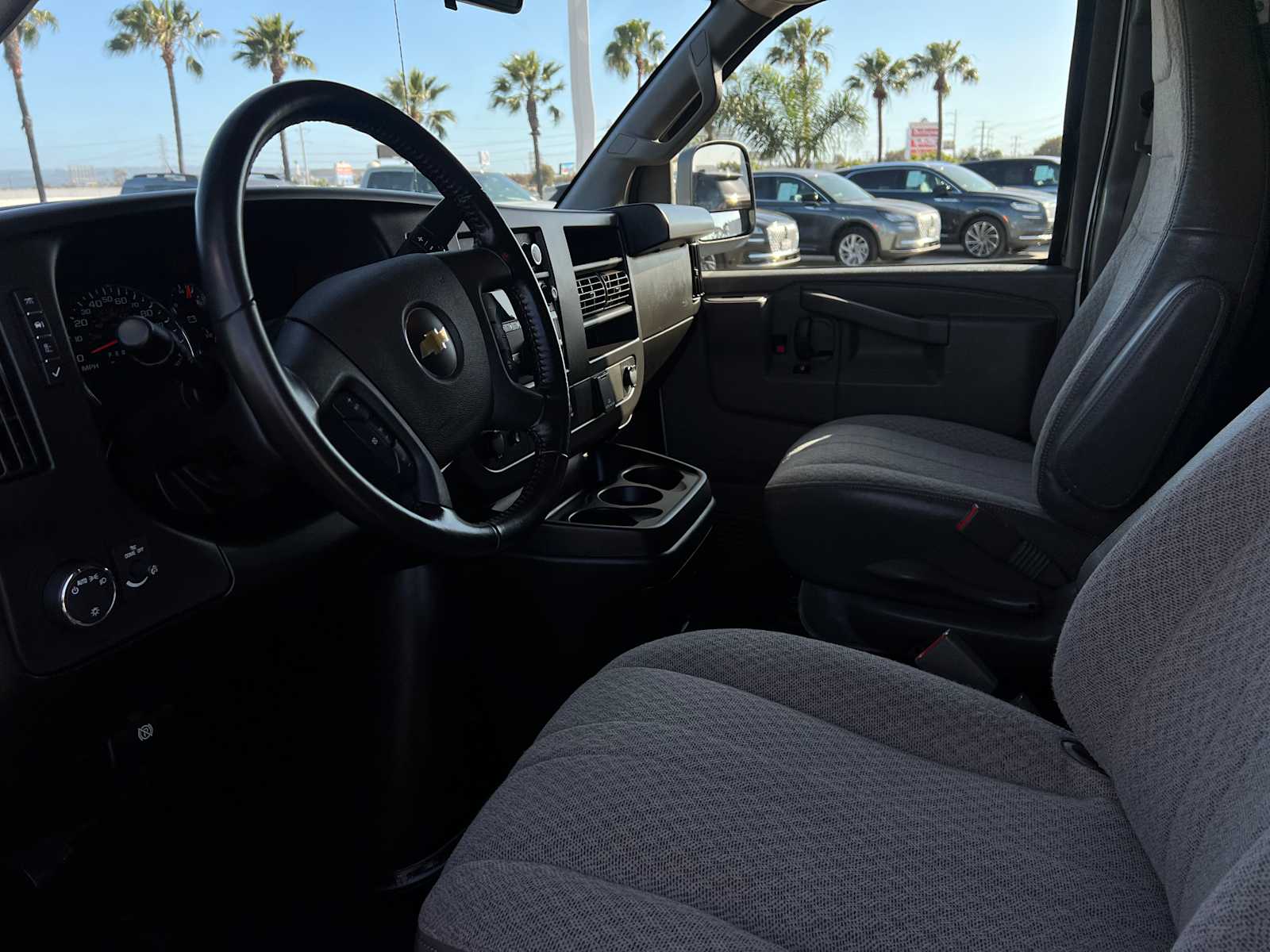2022 Chevrolet Express 