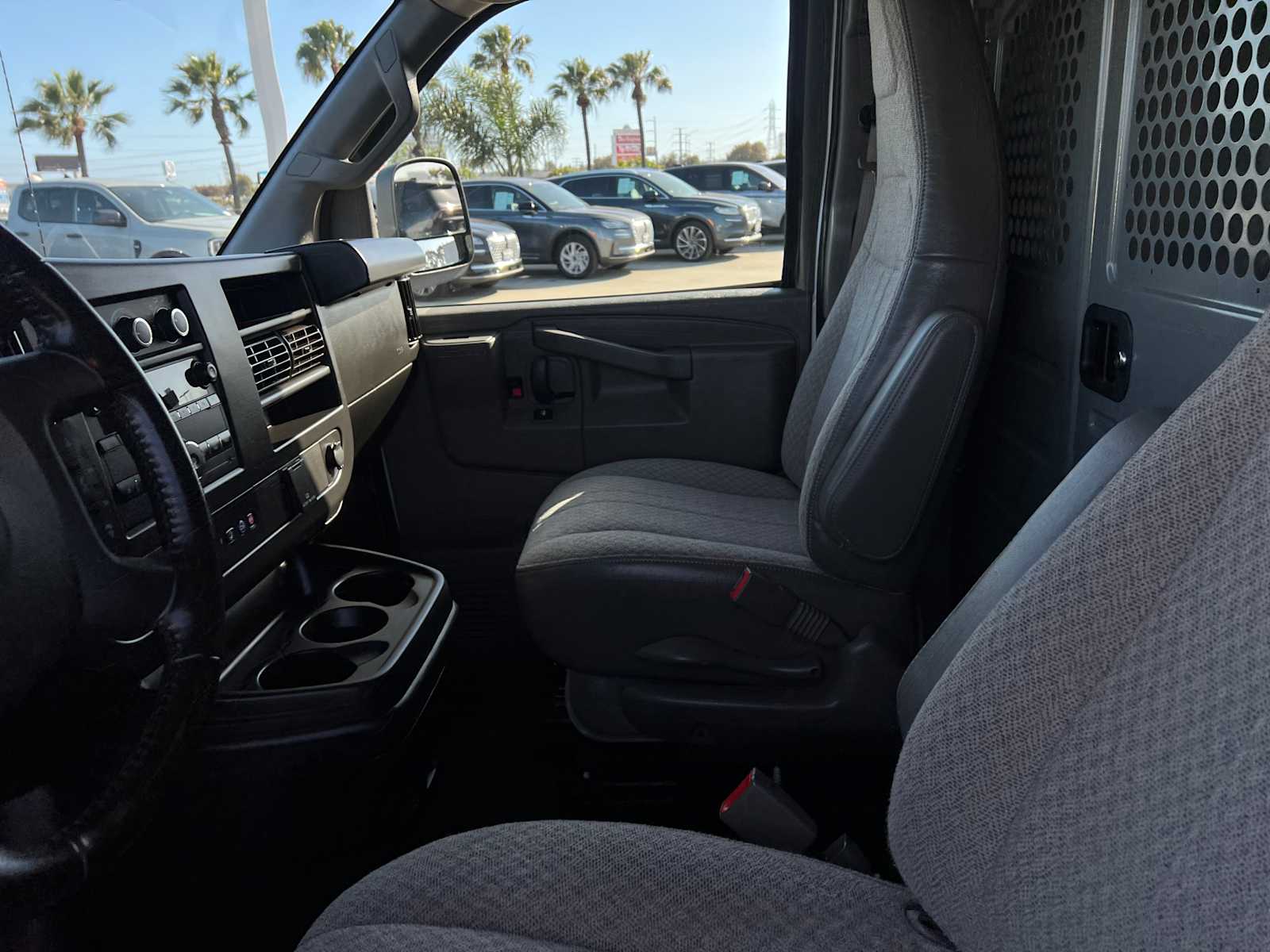 2022 Chevrolet Express 