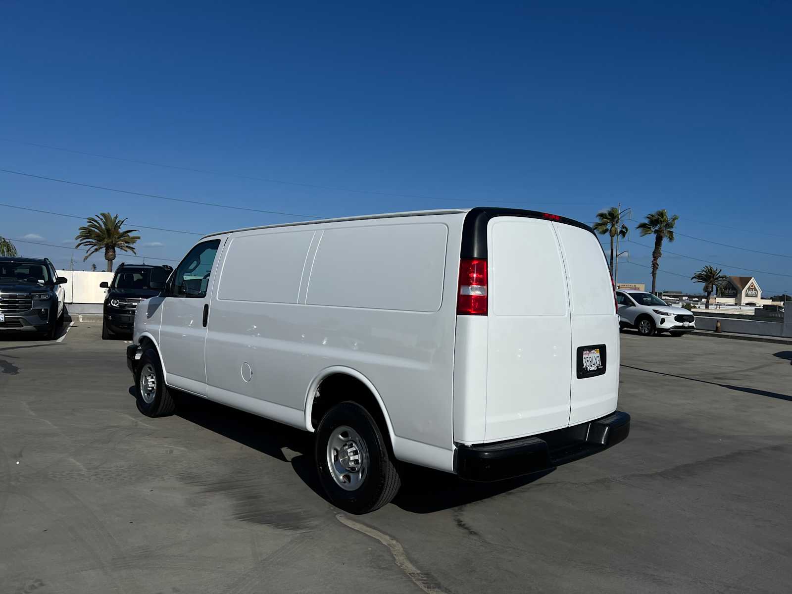 2022 Chevrolet Express 