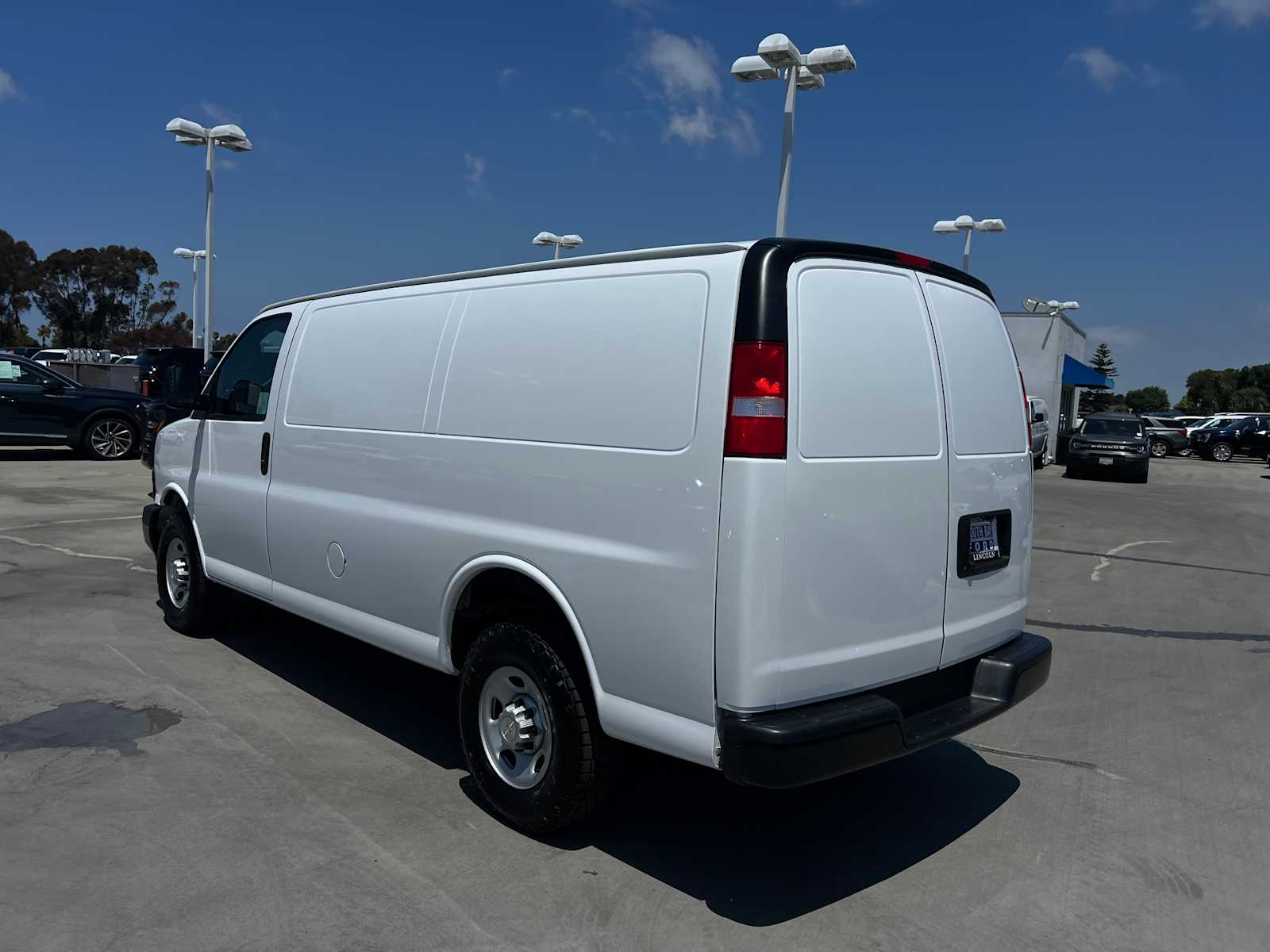 2022 Chevrolet Express 