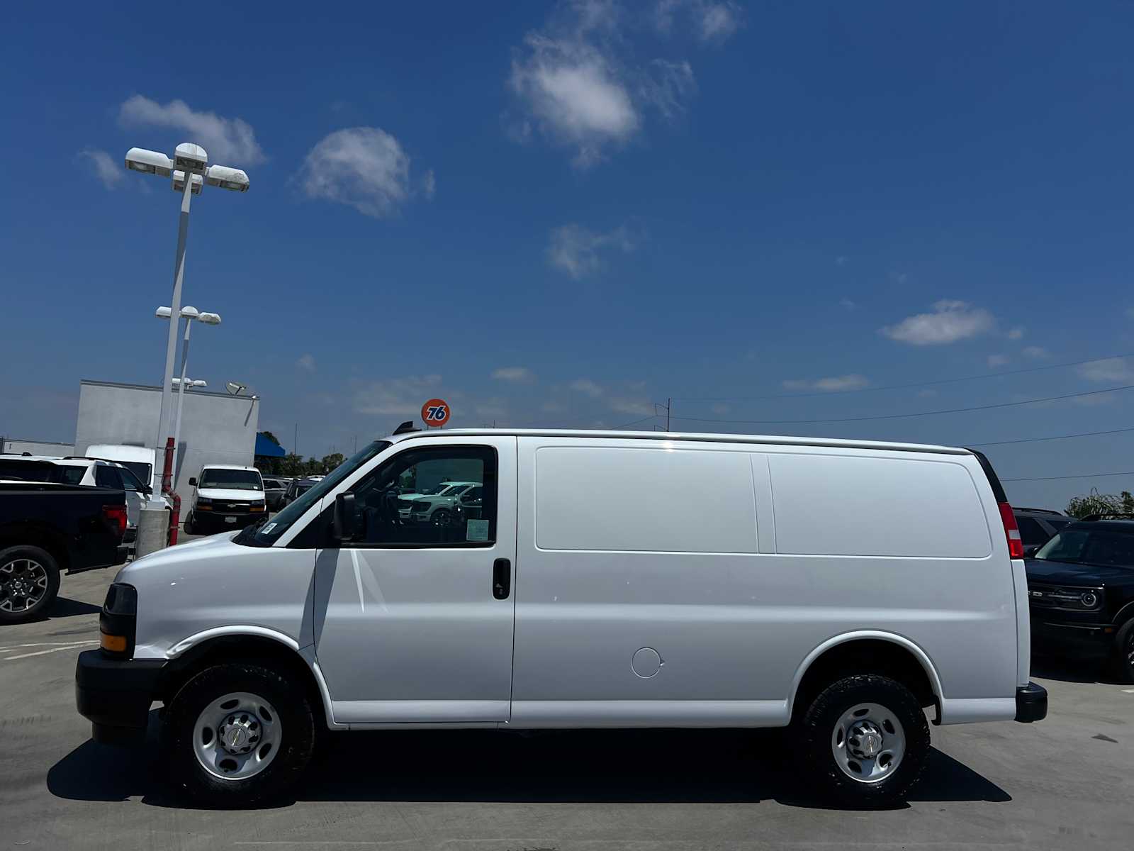 2022 Chevrolet Express 