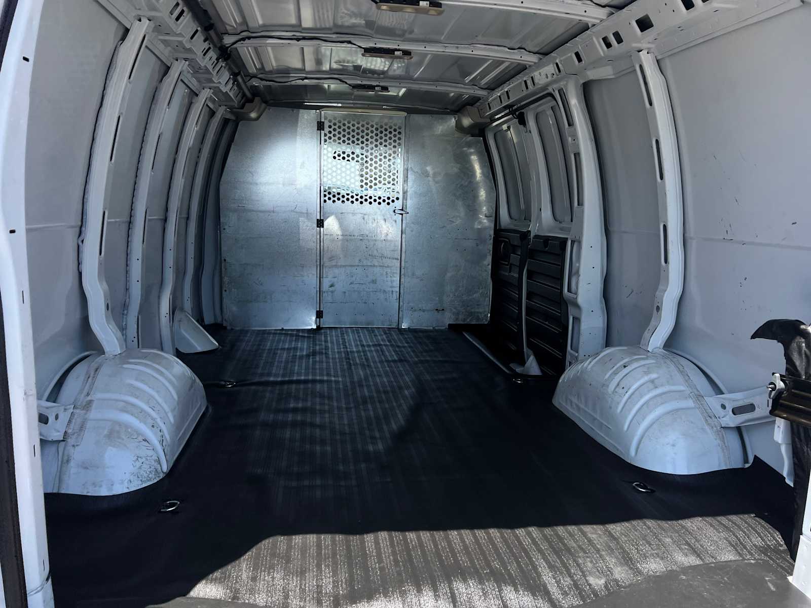 2022 Chevrolet Express 