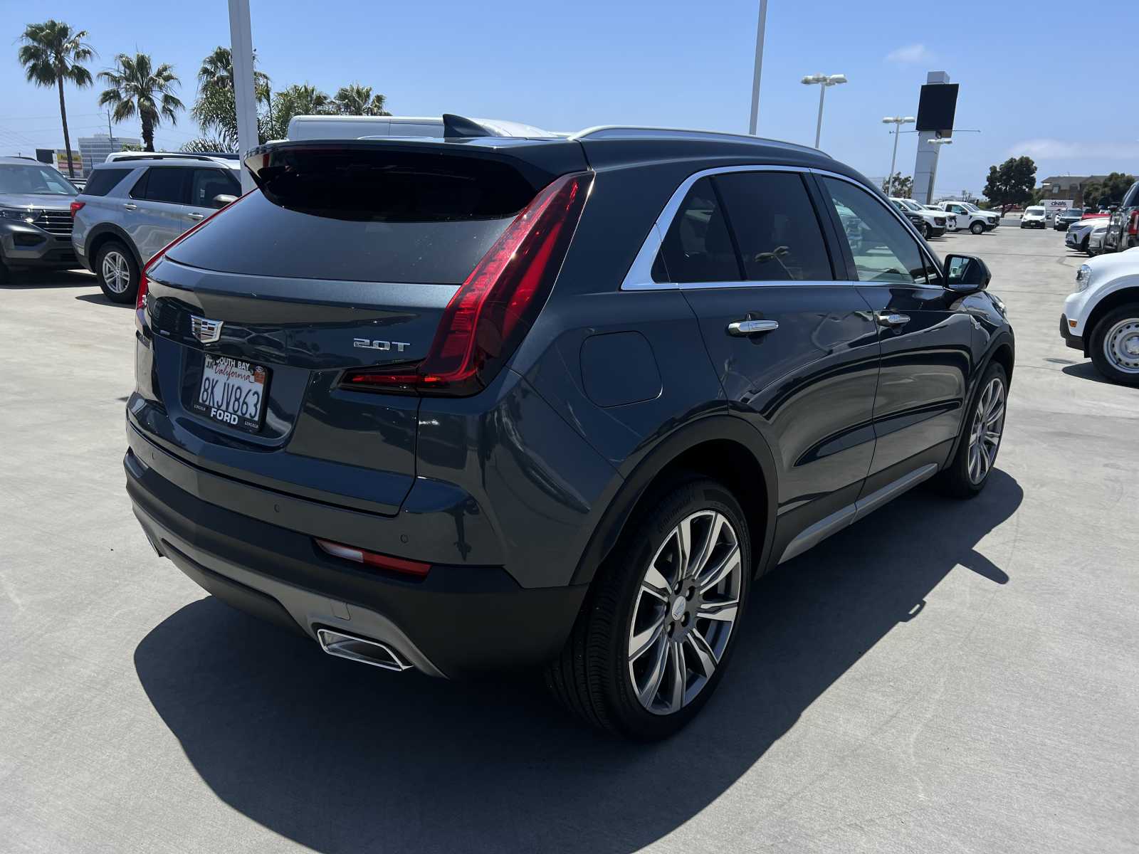 2019 Cadillac XT4 FWD Premium Luxury