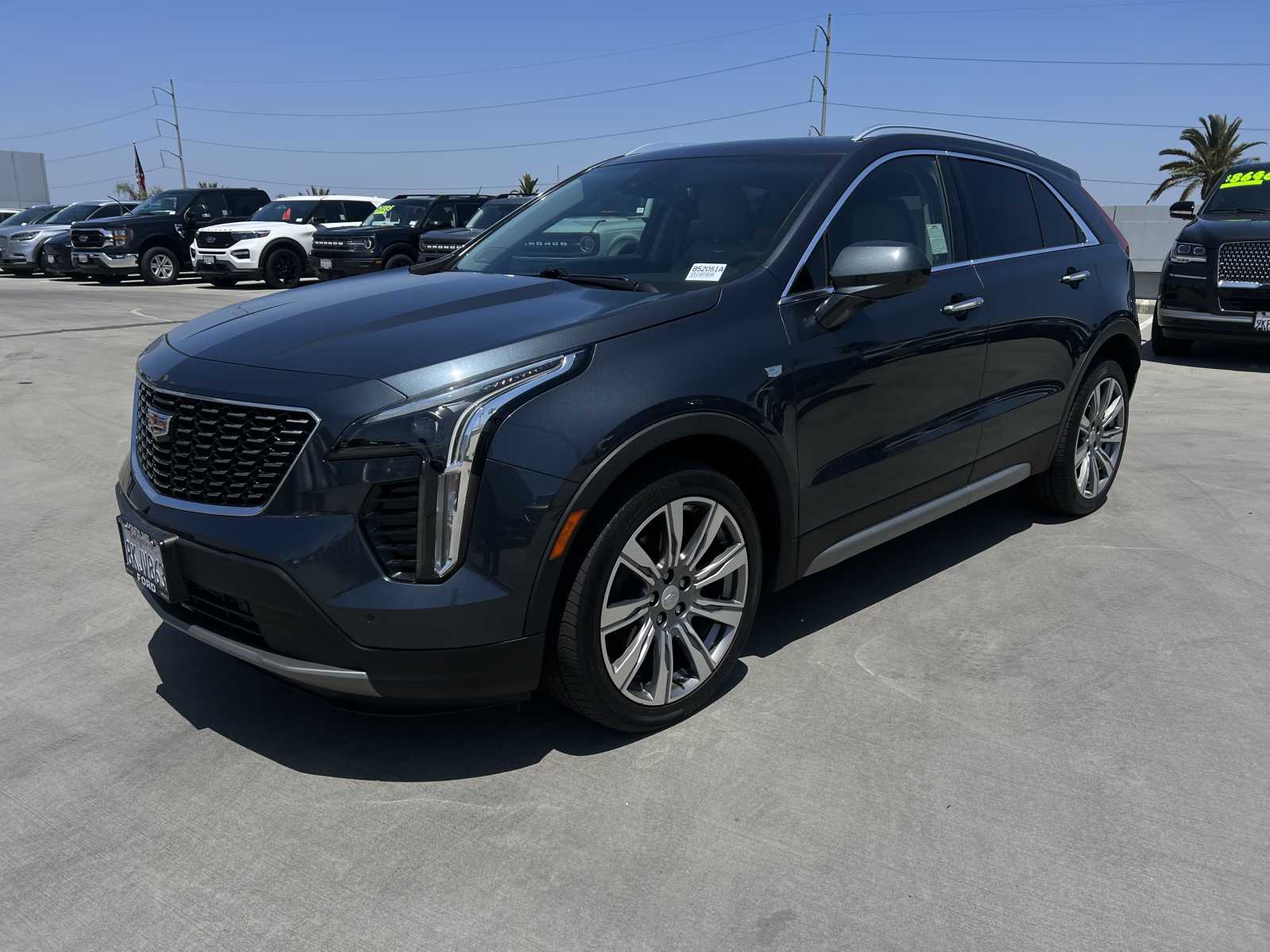 2019 Cadillac XT4 FWD Premium Luxury