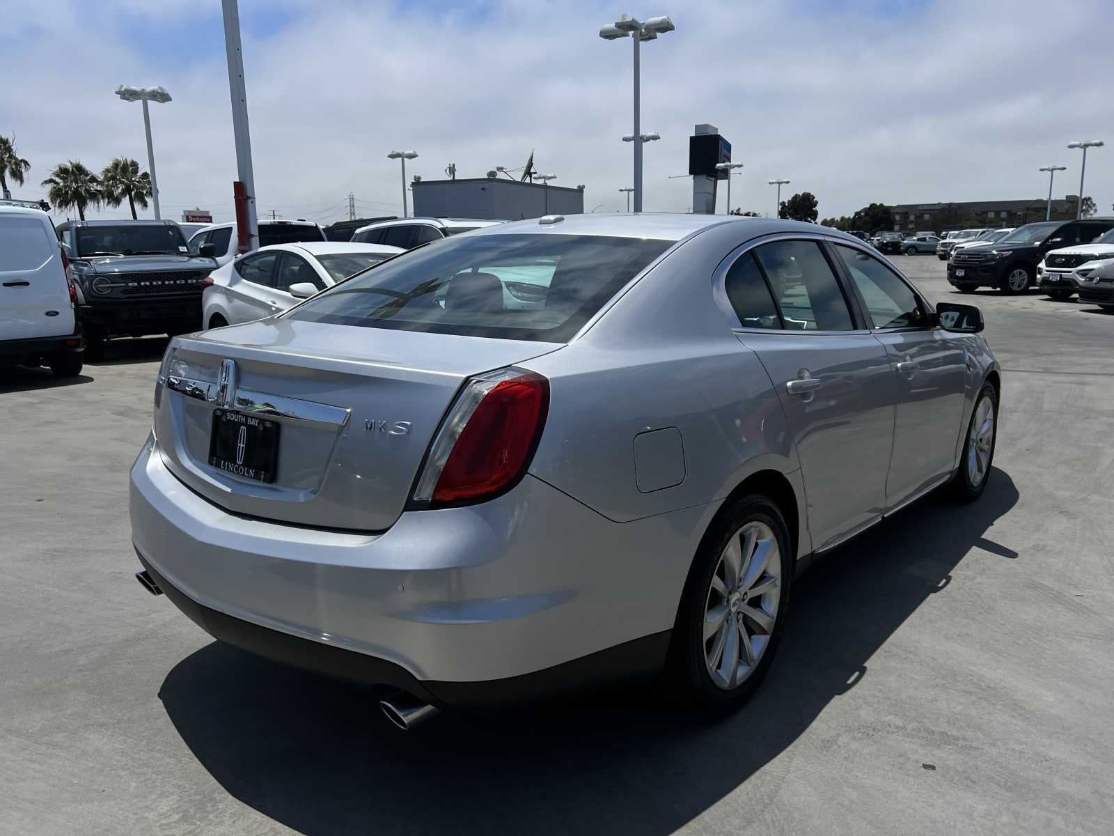 2009 Lincoln MKS 