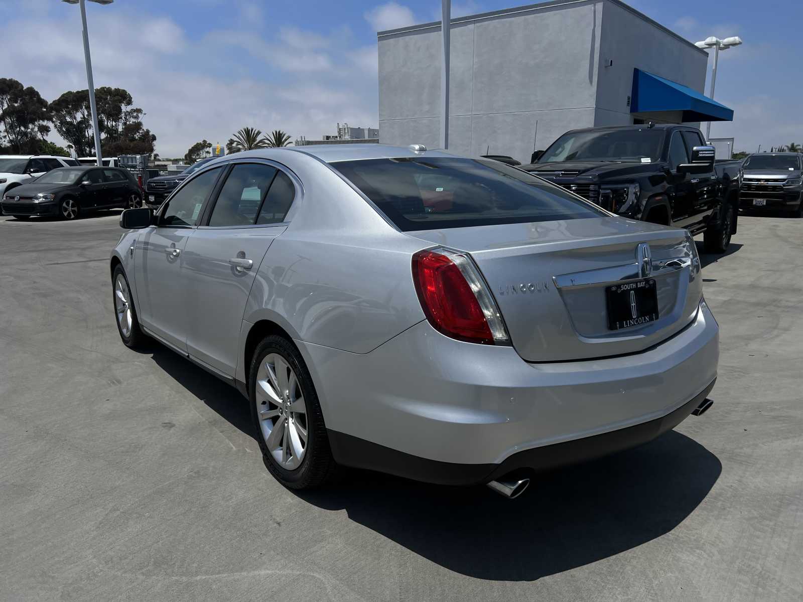 2009 Lincoln MKS 