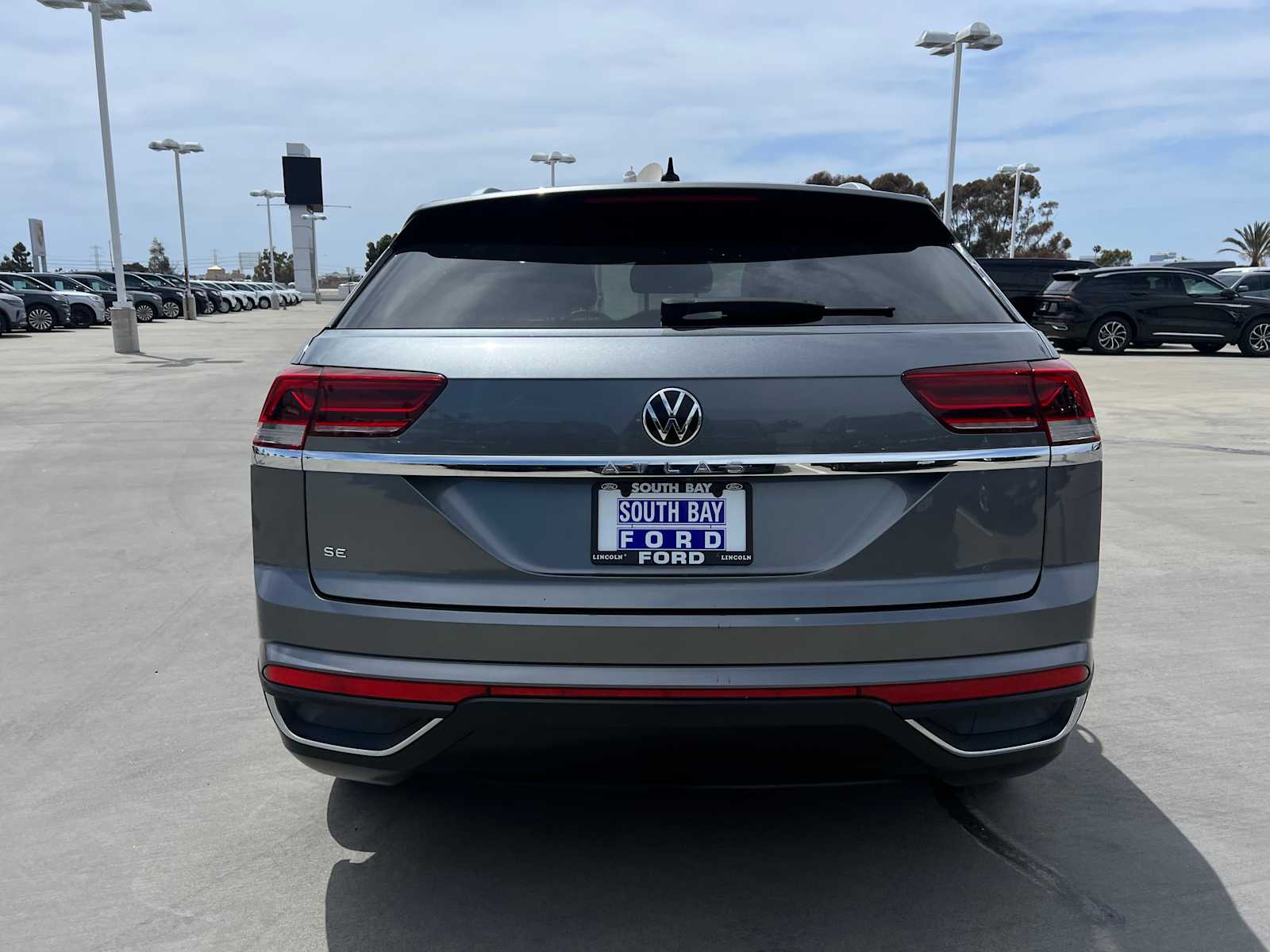 2021 Volkswagen Atlas Cross Sport 2.0T SE