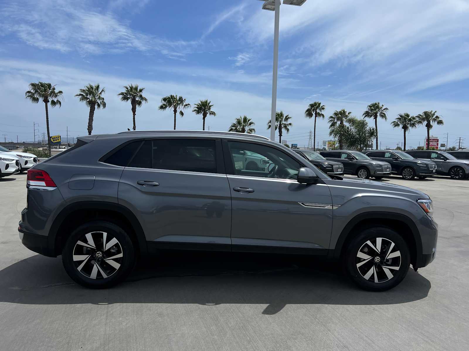2021 Volkswagen Atlas Cross Sport 2.0T SE
