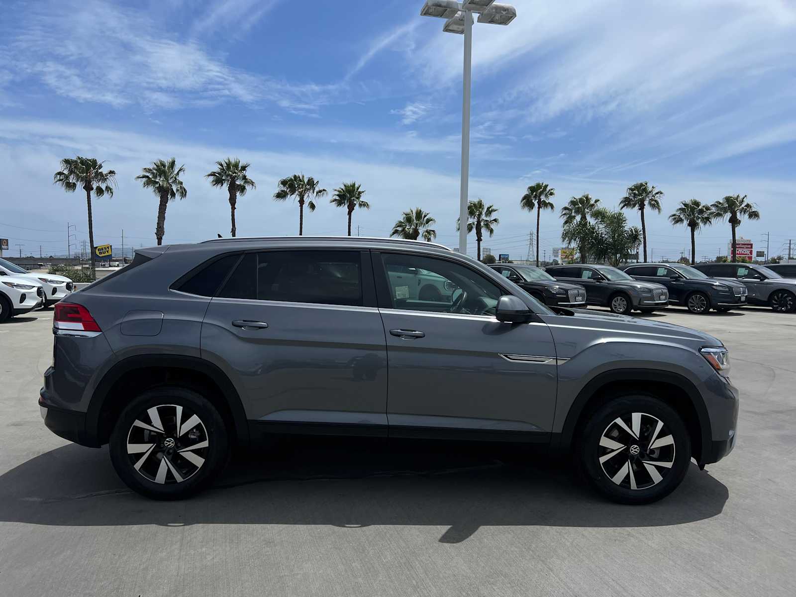 2021 Volkswagen Atlas Cross Sport 2.0T SE