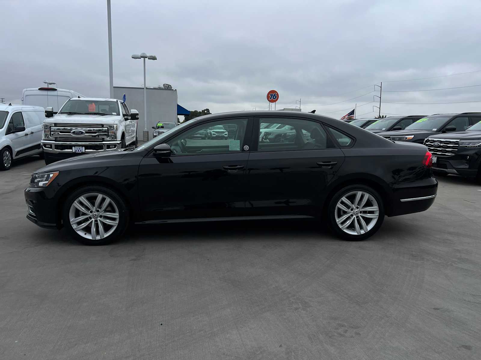 2019 Volkswagen Passat 2.0T Wolfsburg Edition
