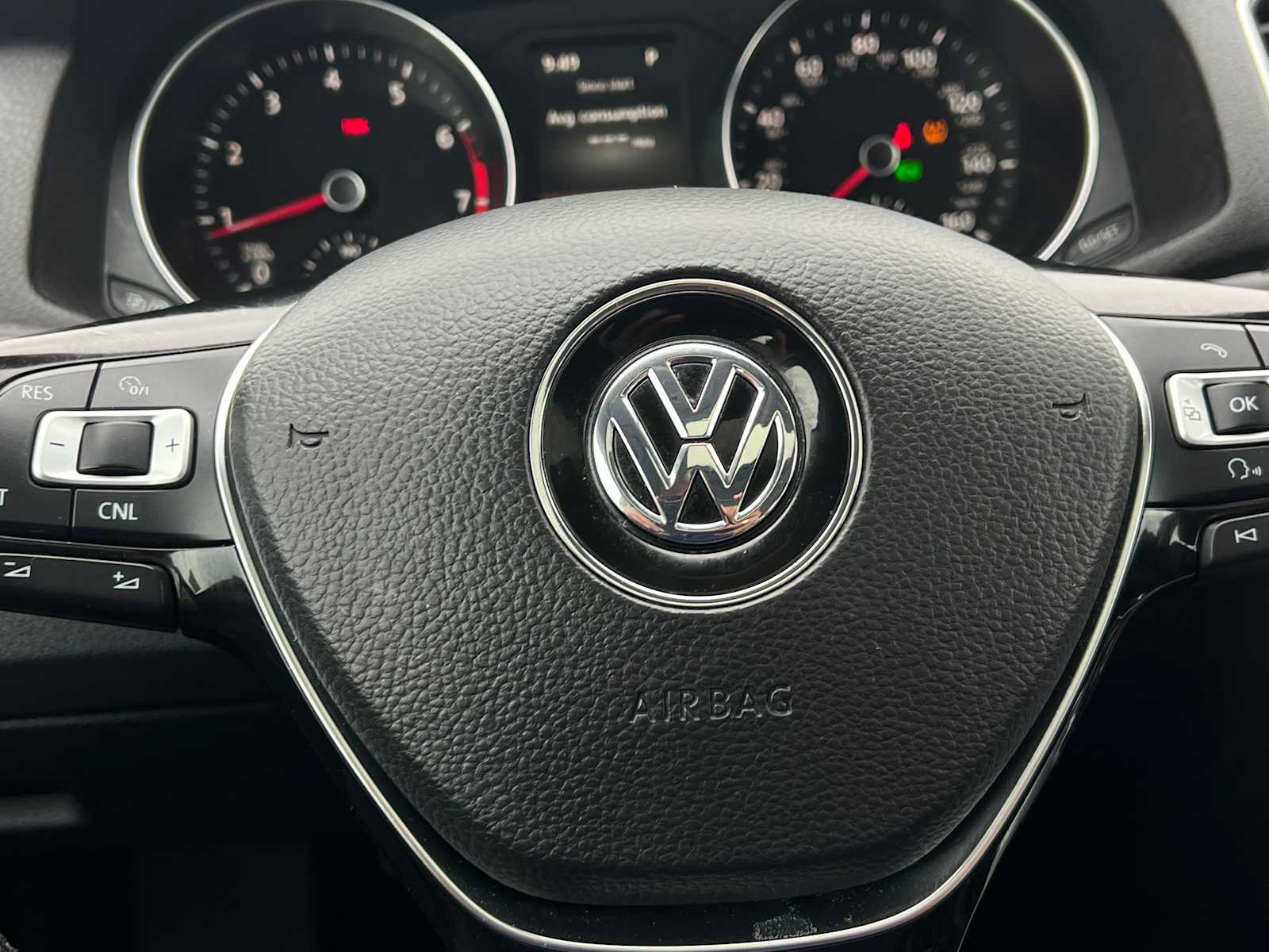 2019 Volkswagen Passat 2.0T Wolfsburg Edition