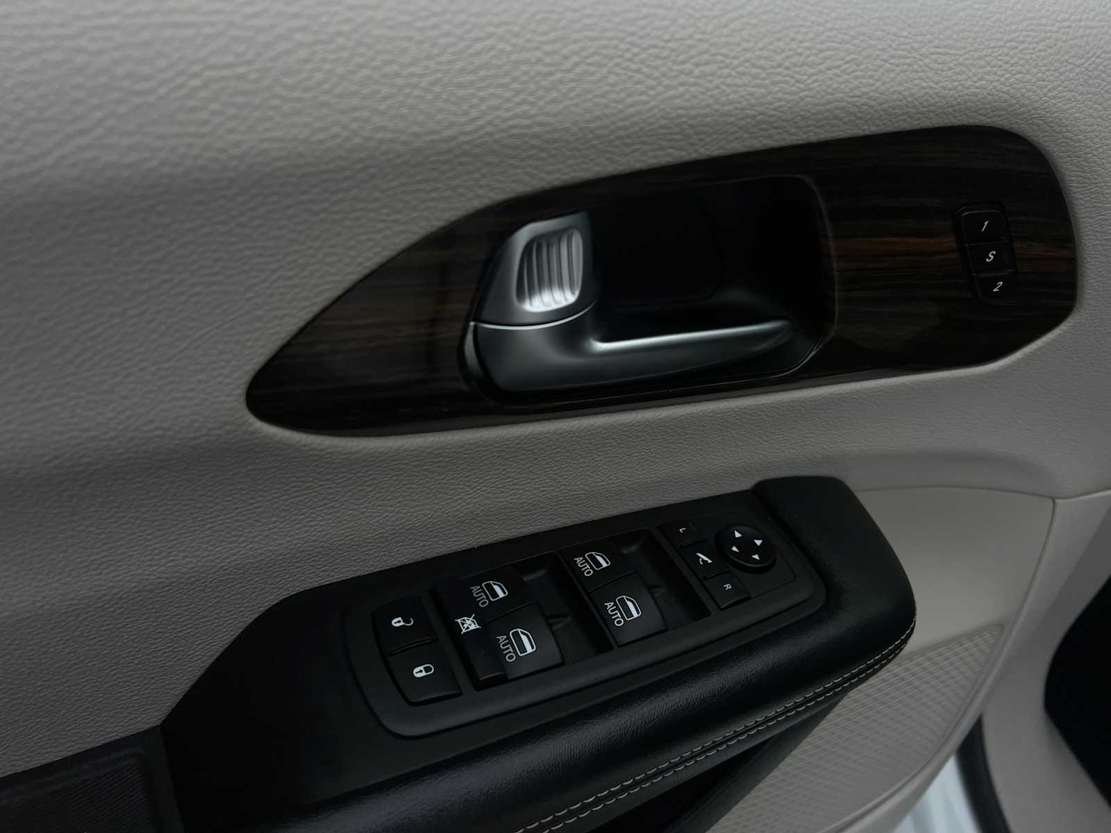 2021 Chrysler Pacifica Limited
