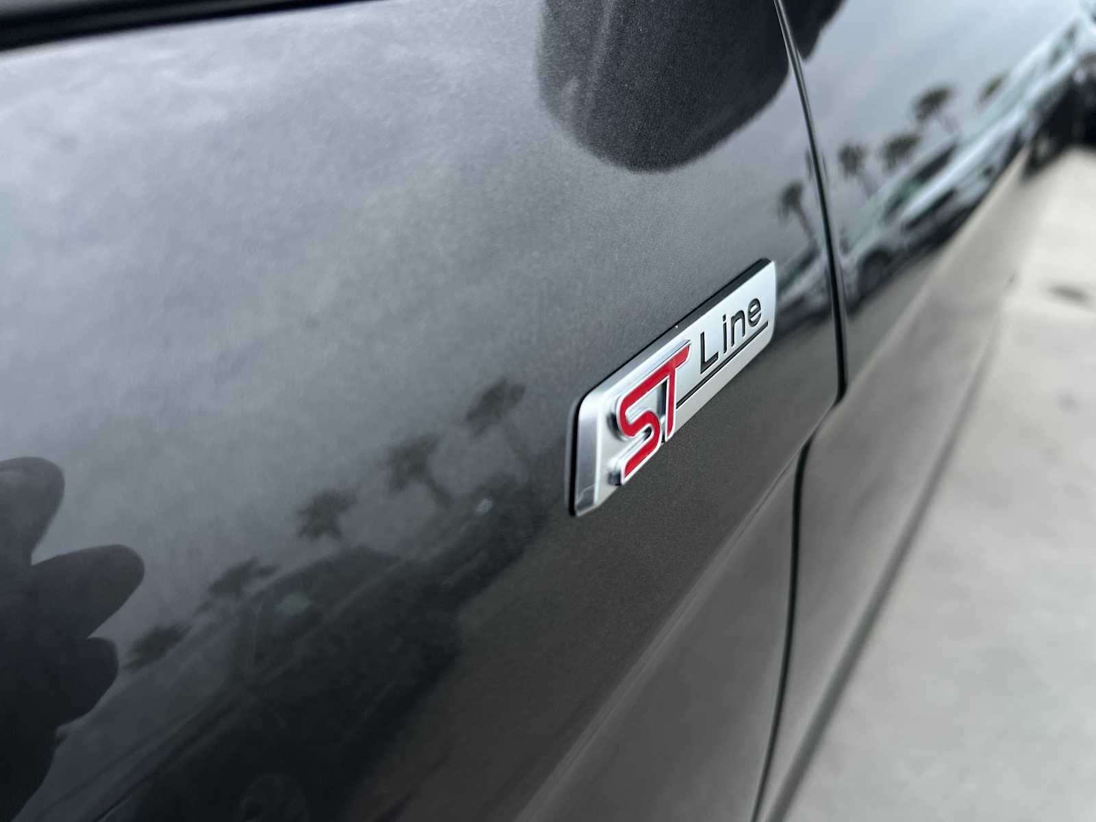 2020 Ford Edge ST Line