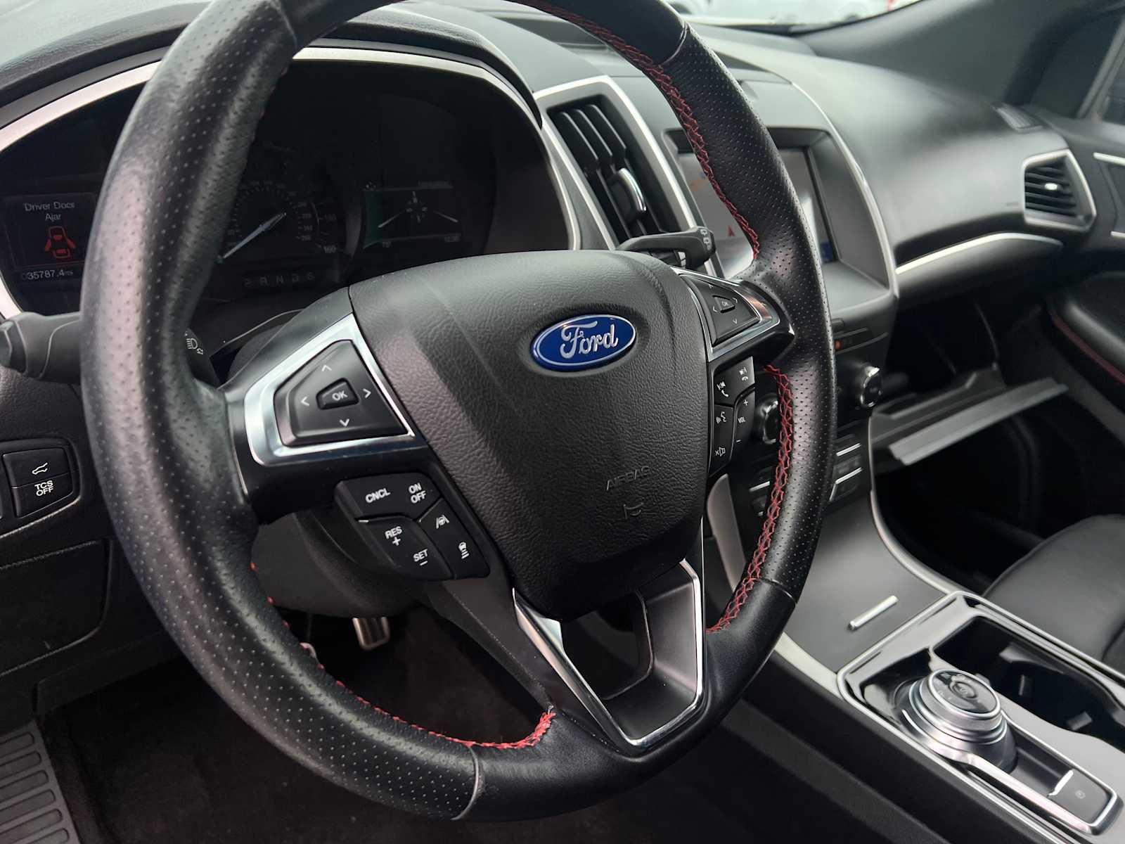 2020 Ford Edge ST Line
