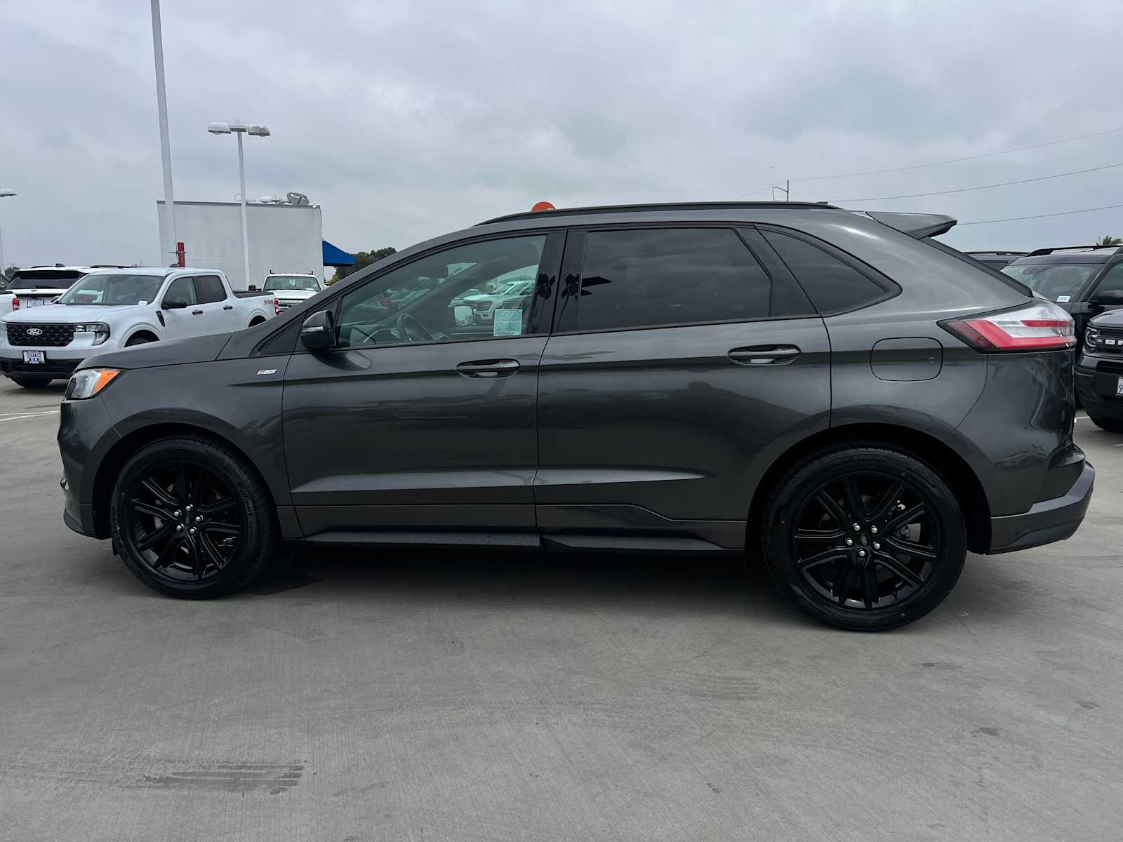 2020 Ford Edge ST Line