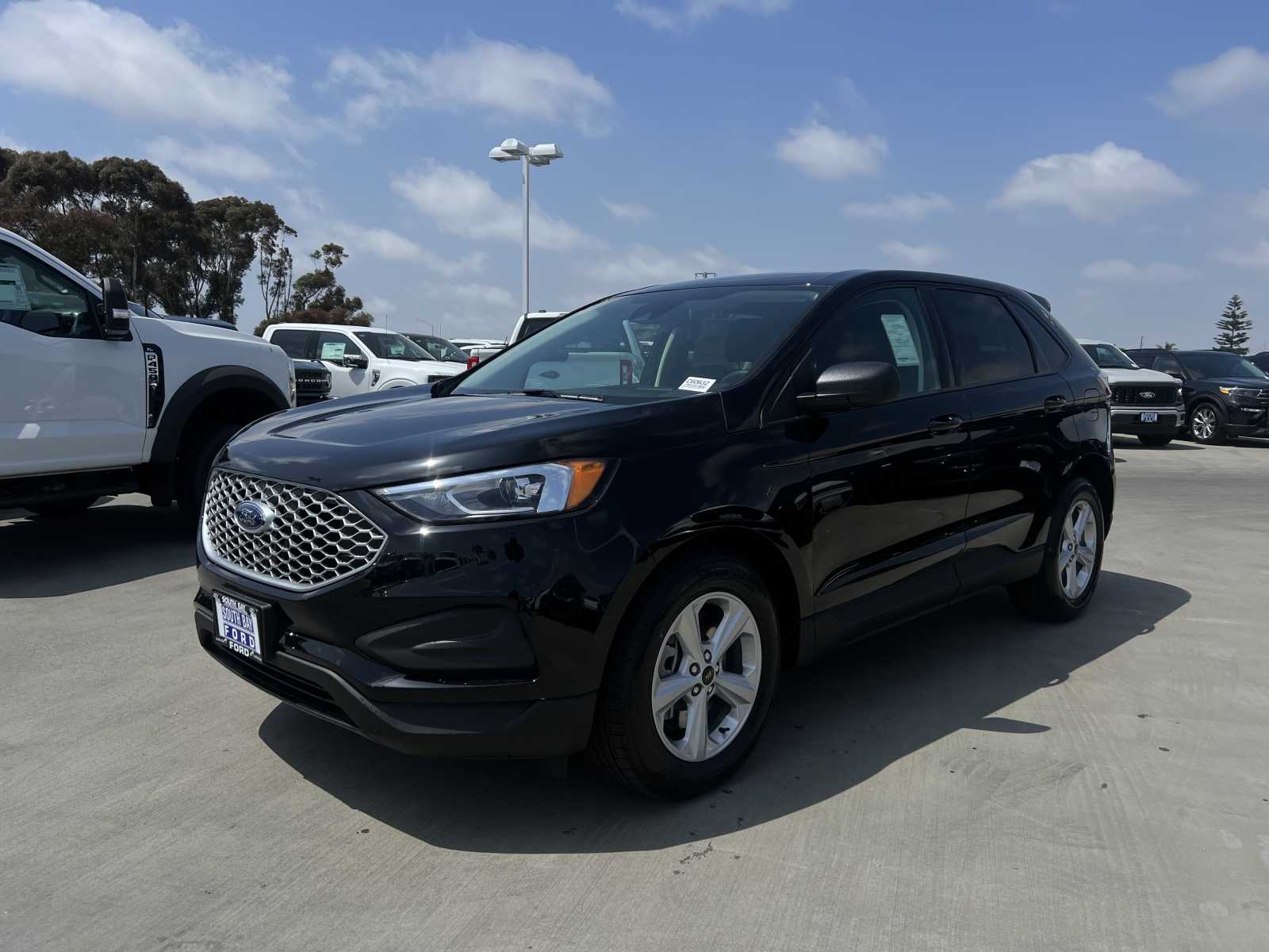 2024 Ford Edge SE