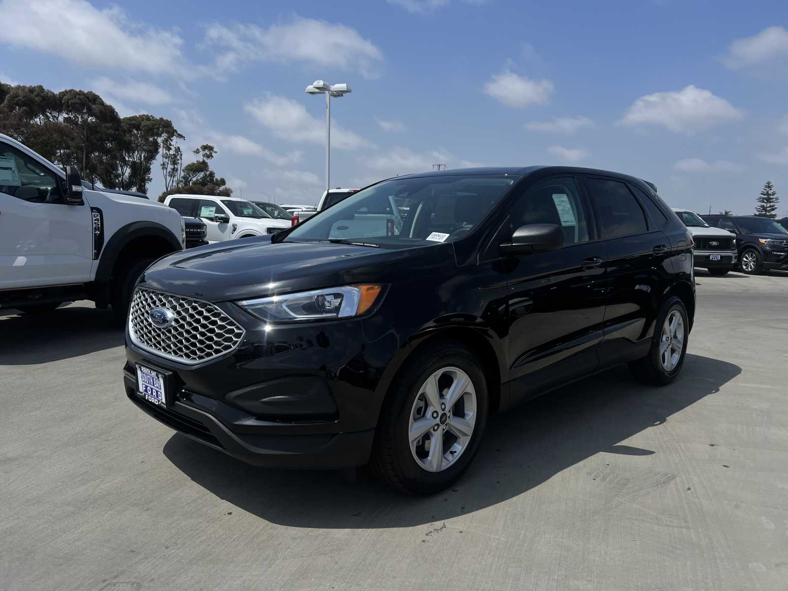 2024 Ford Edge SE