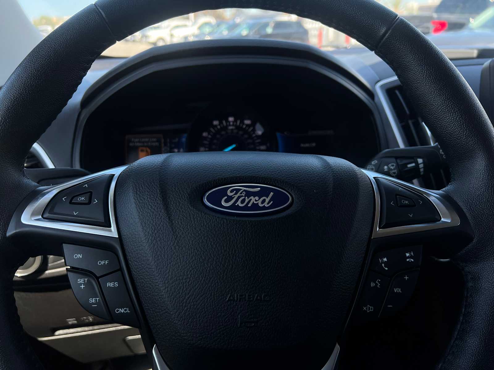 2022 Ford Edge SEL