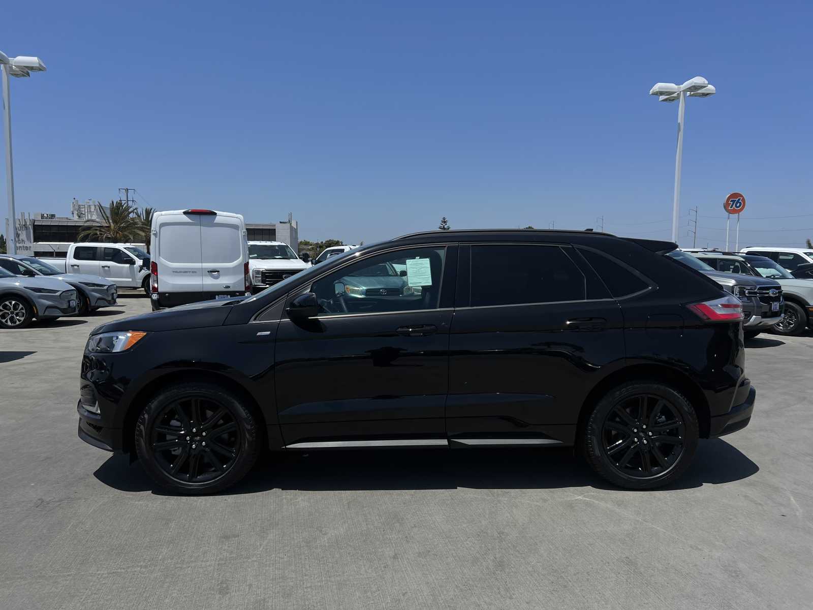 2024 Ford Edge ST-Line