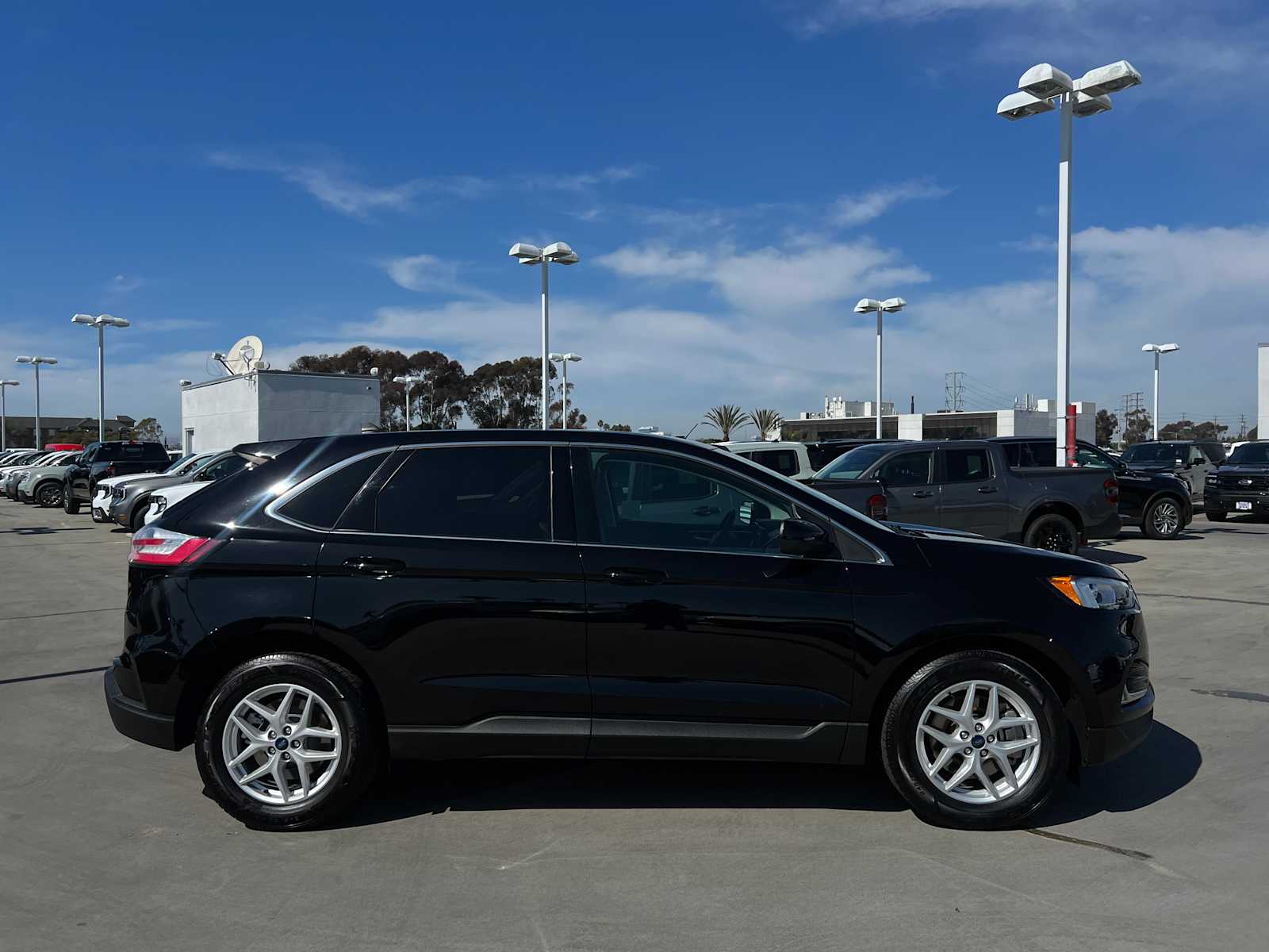 2021 Ford Edge SEL