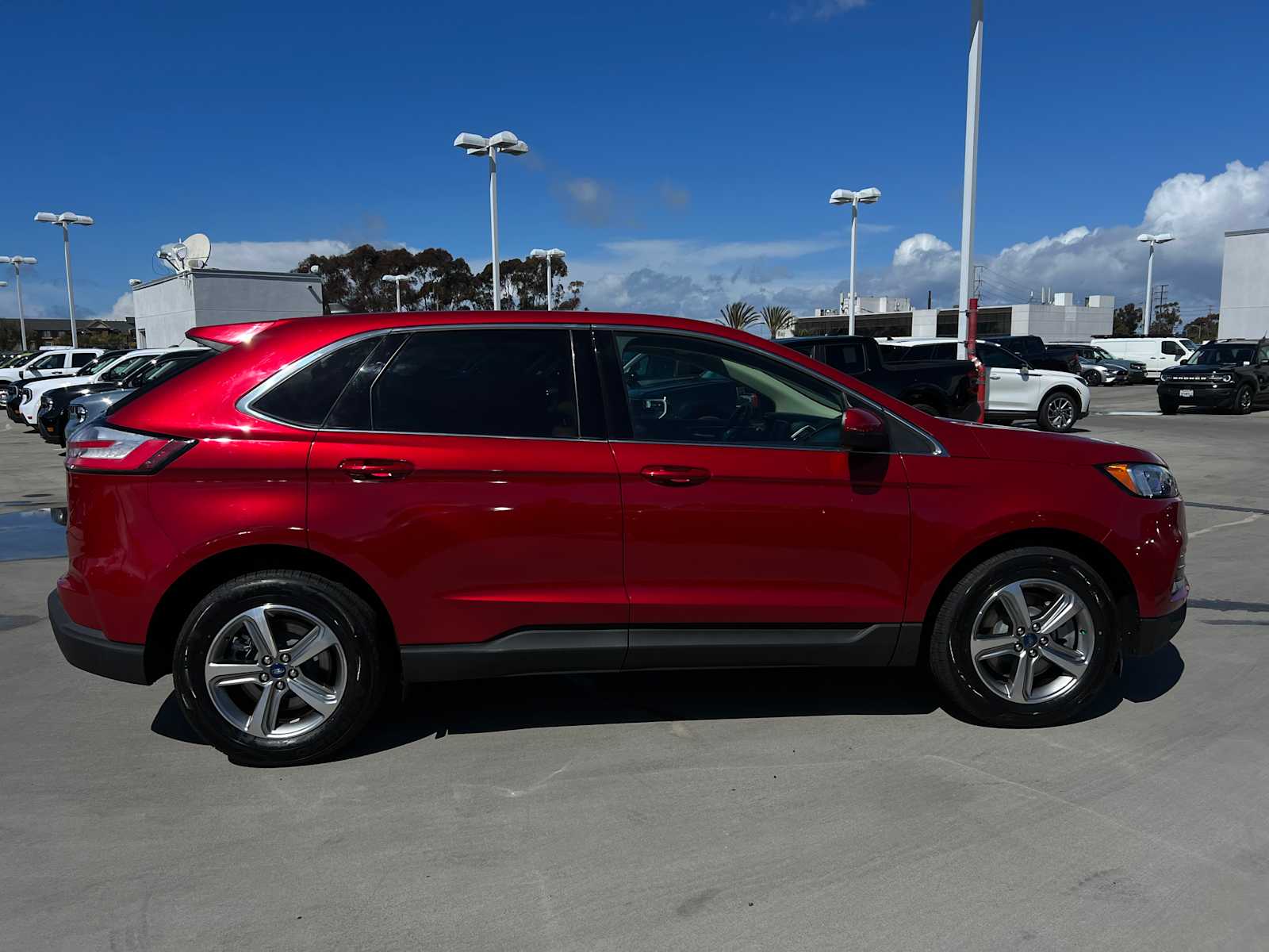 2022 Ford Edge SEL