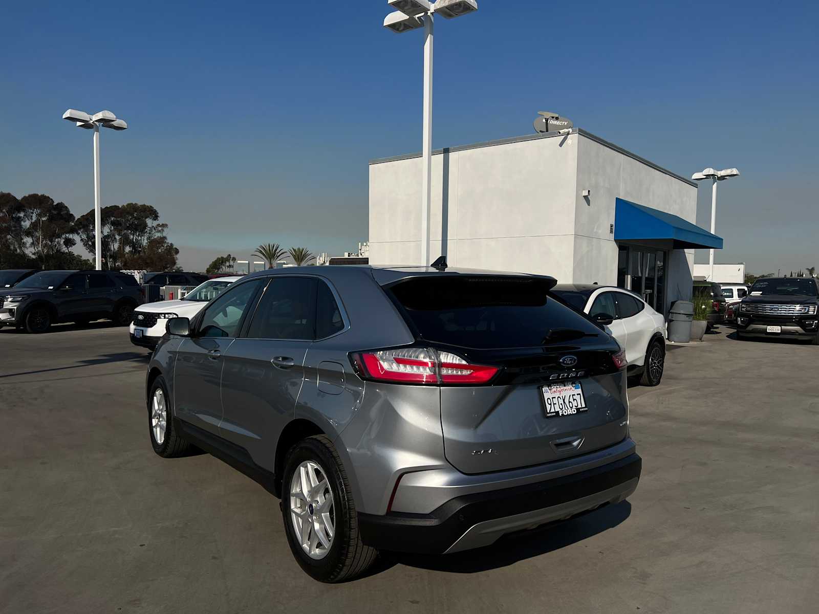 2022 Ford Edge SEL