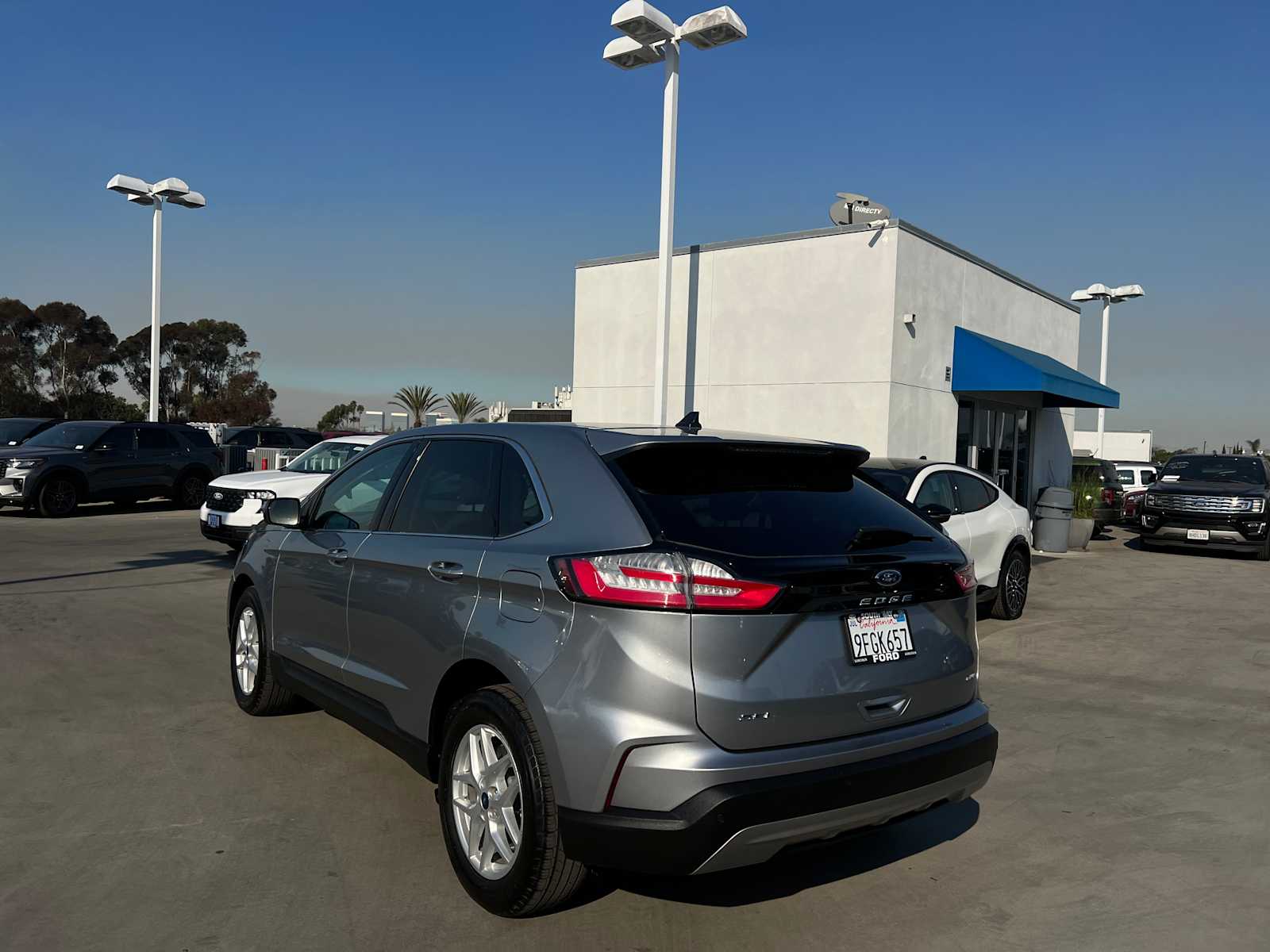 2022 Ford Edge SEL