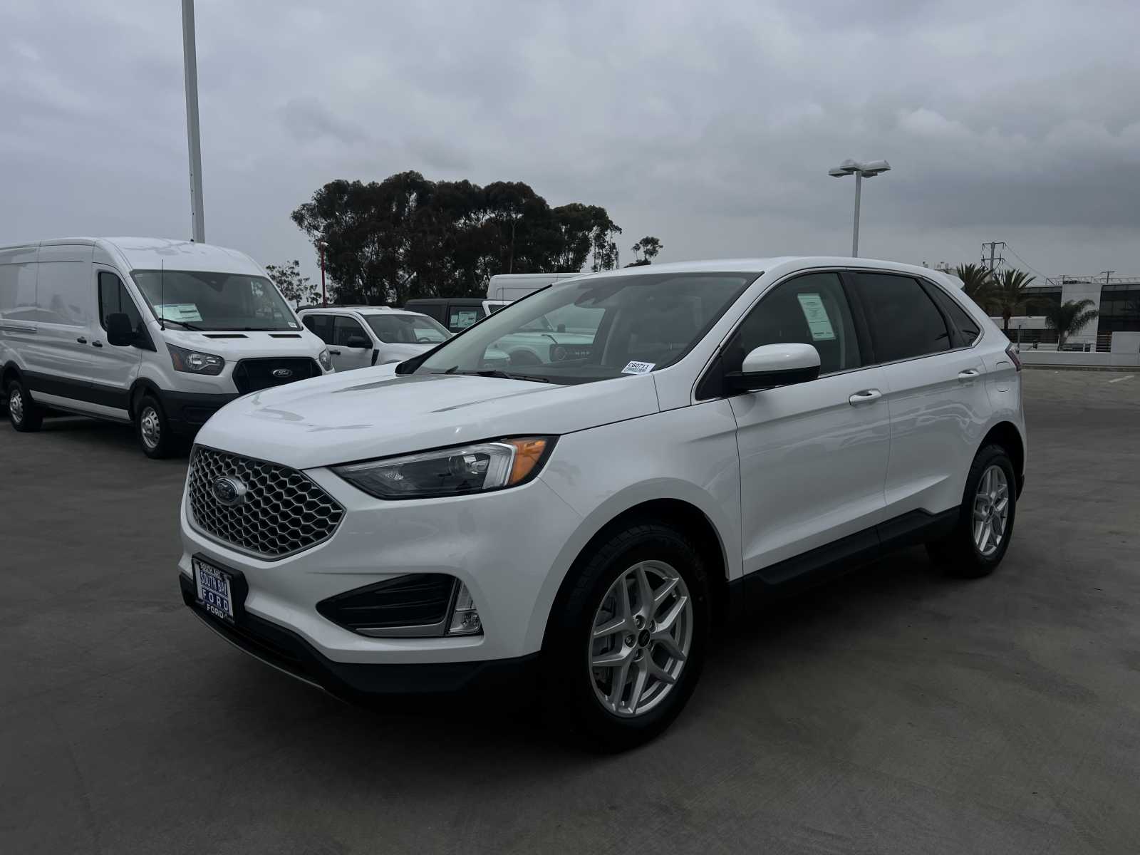 2024 Ford Edge 