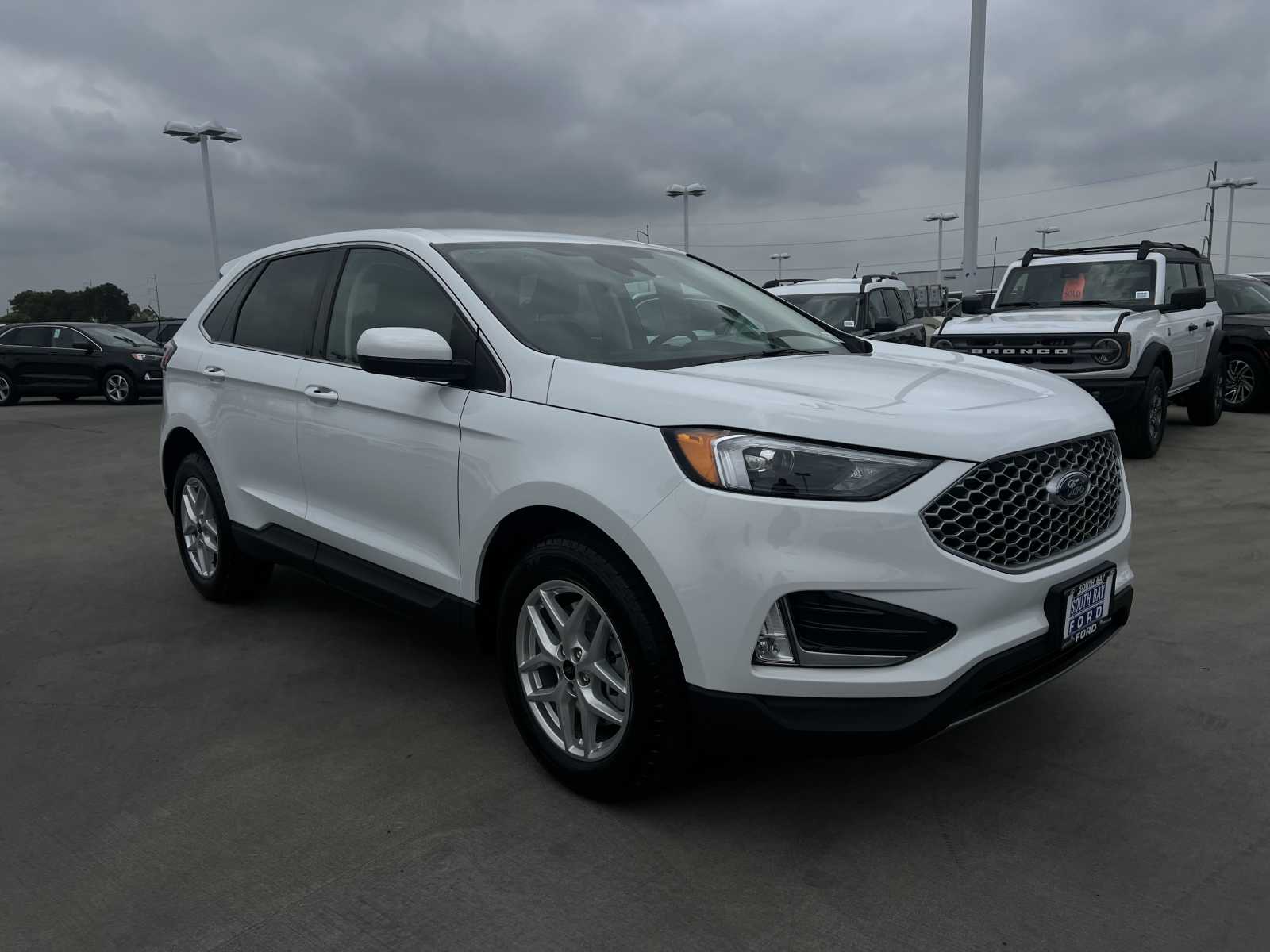 2024 Ford Edge 