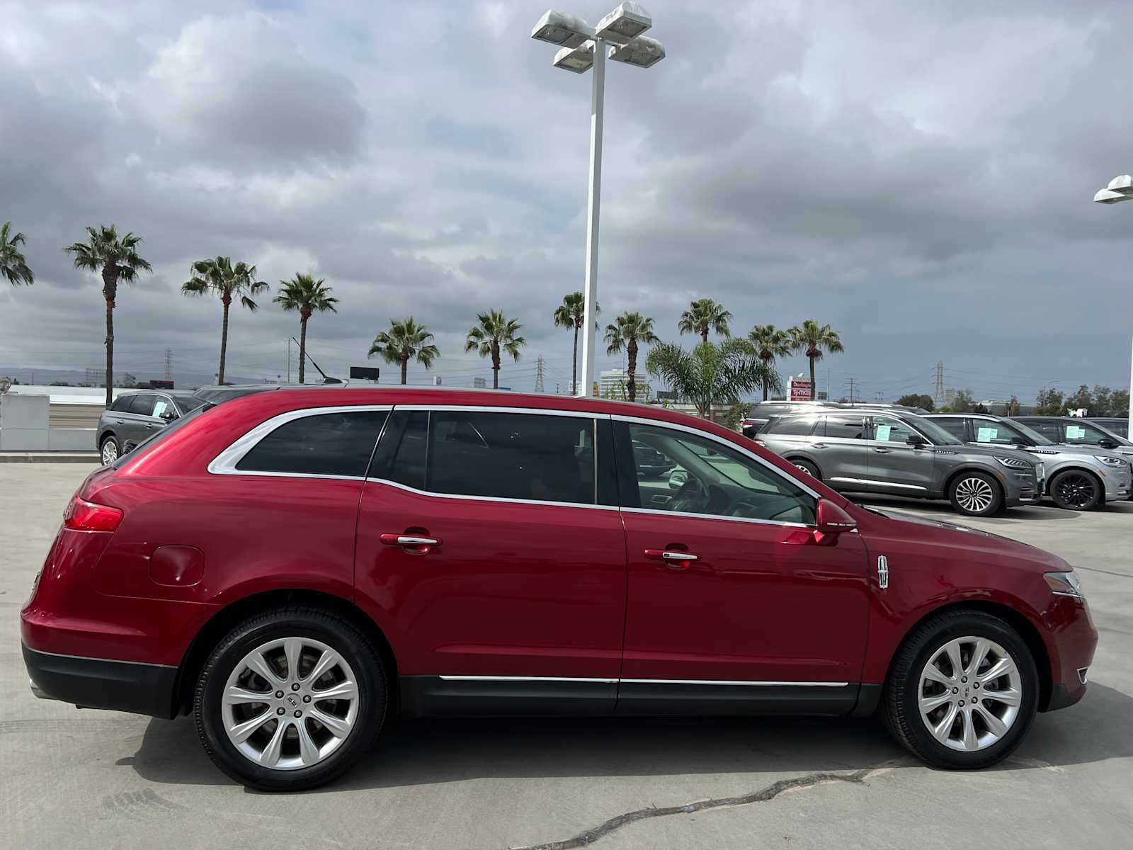 2014 Lincoln MKT EcoBoost