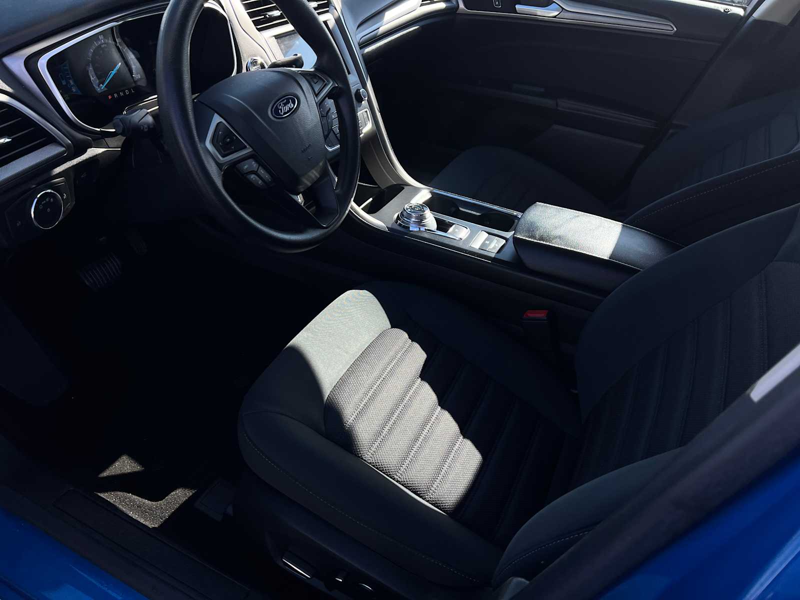 2019 Ford Fusion Hybrid SE photo 9