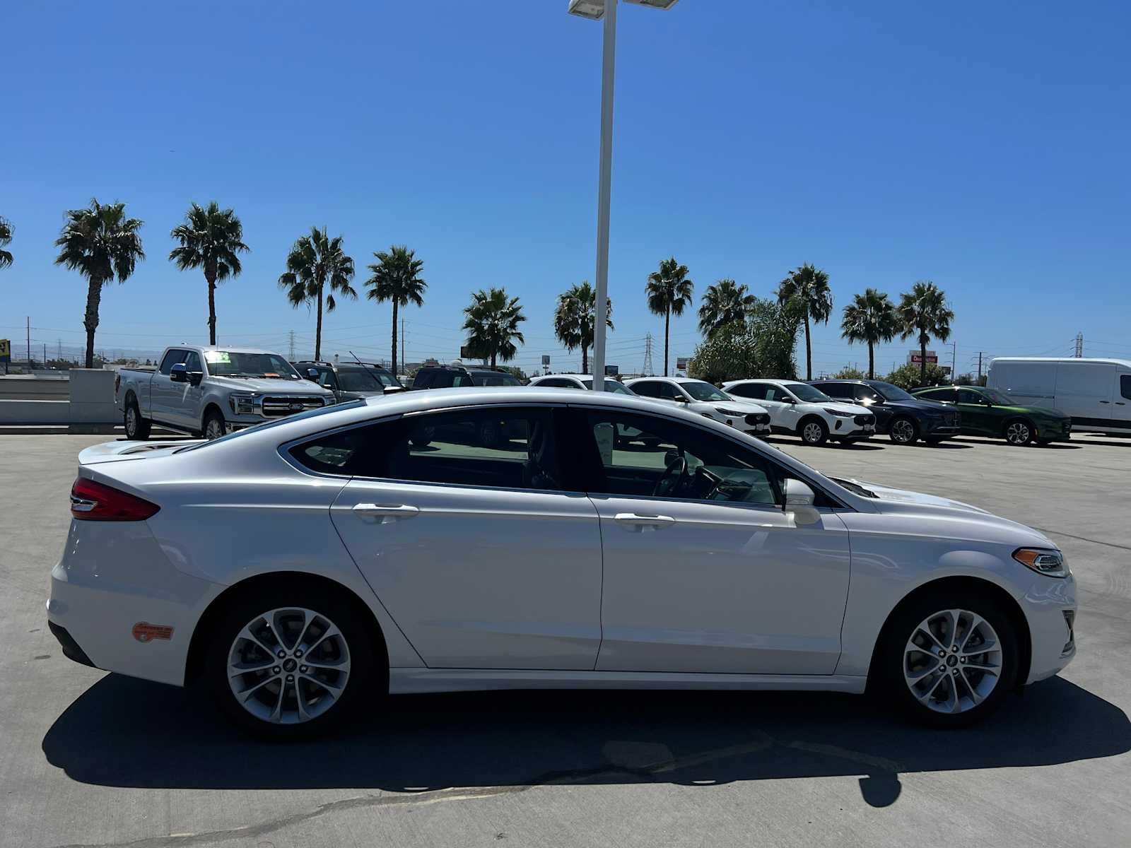 2020 Ford Fusion Plug-In Hybrid Titanium
