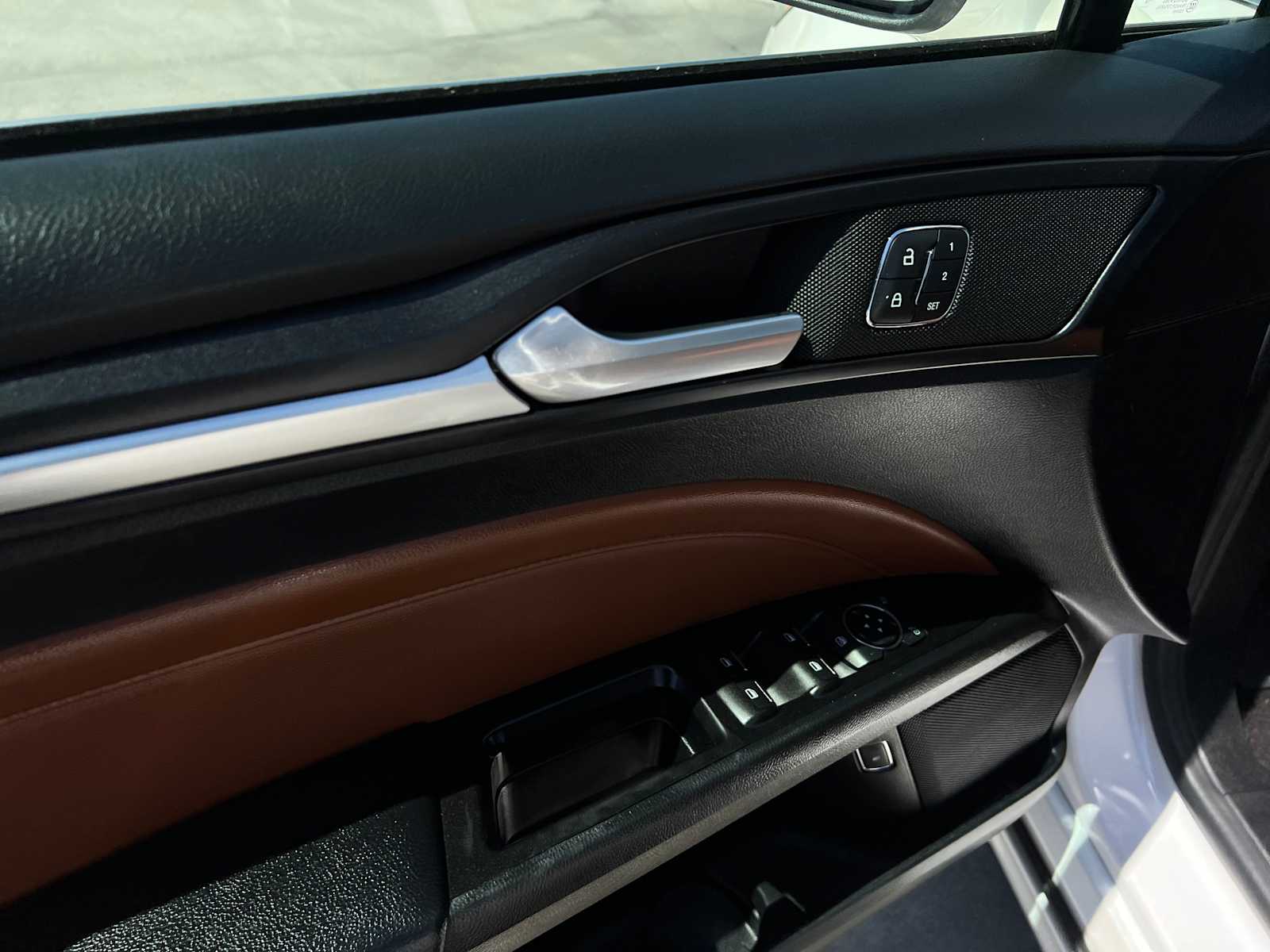 2020 Ford Fusion Plug-In Hybrid Titanium