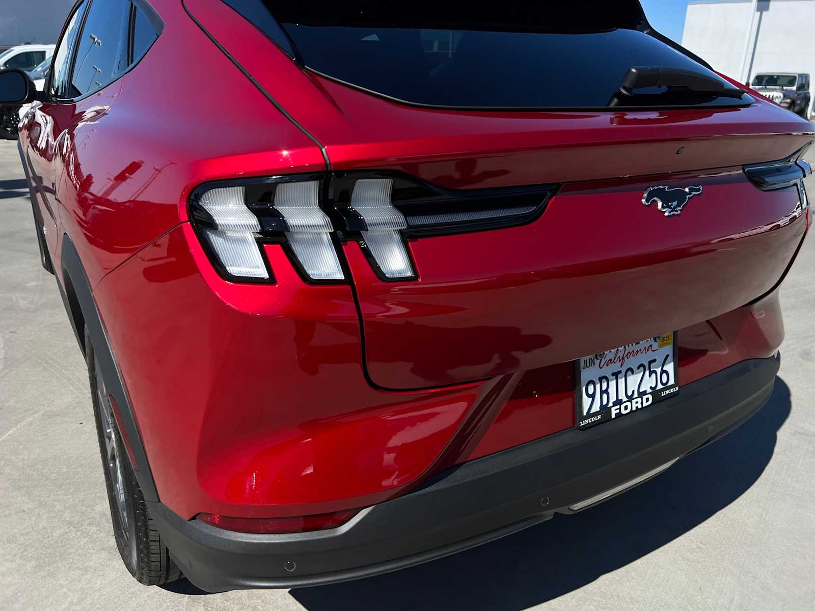 2022 Ford Mustang Mach-E Select