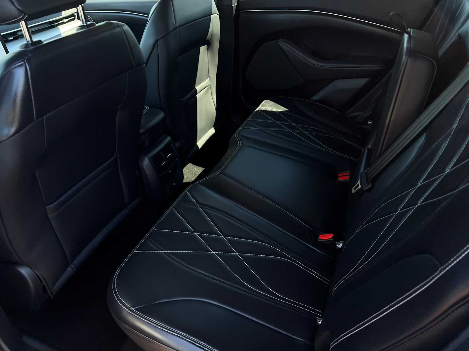 2022 Ford Mustang Mach-E Select