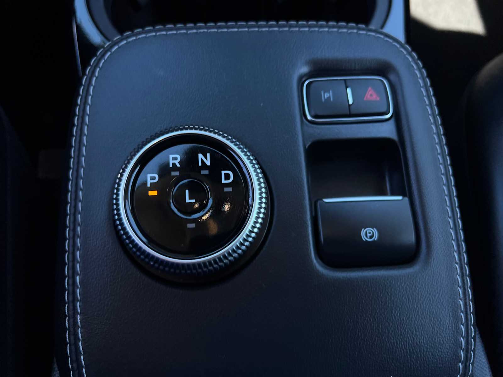 2022 Ford Mustang Mach-E Select