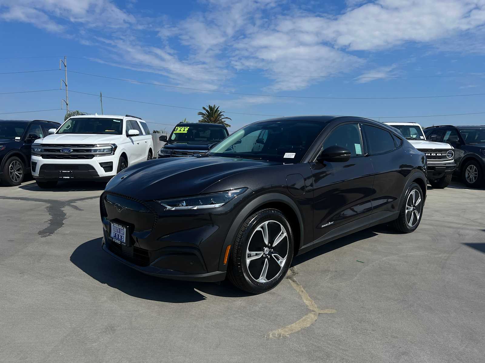 2022 Ford Mustang Mach-E Select