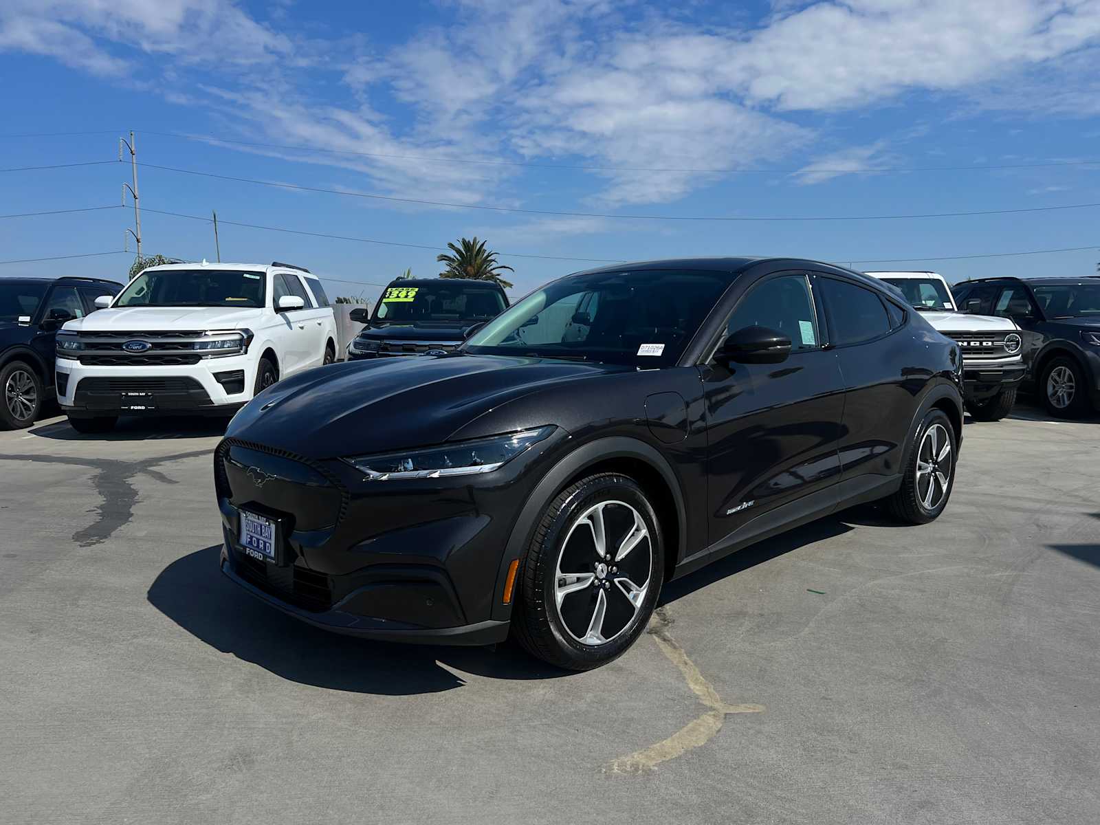2022 Ford Mustang Mach-E Select