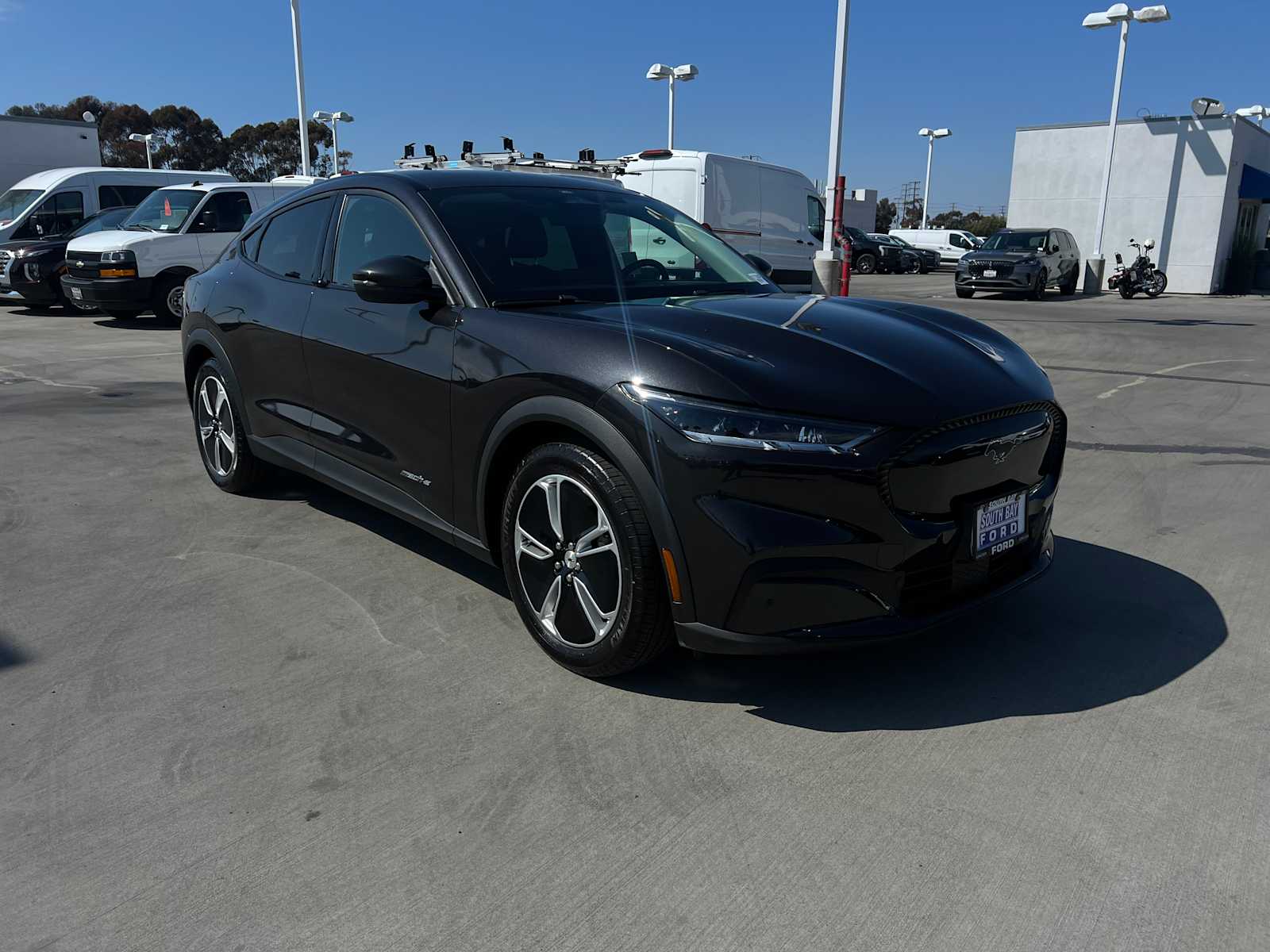 2022 Ford Mustang Mach-E Select