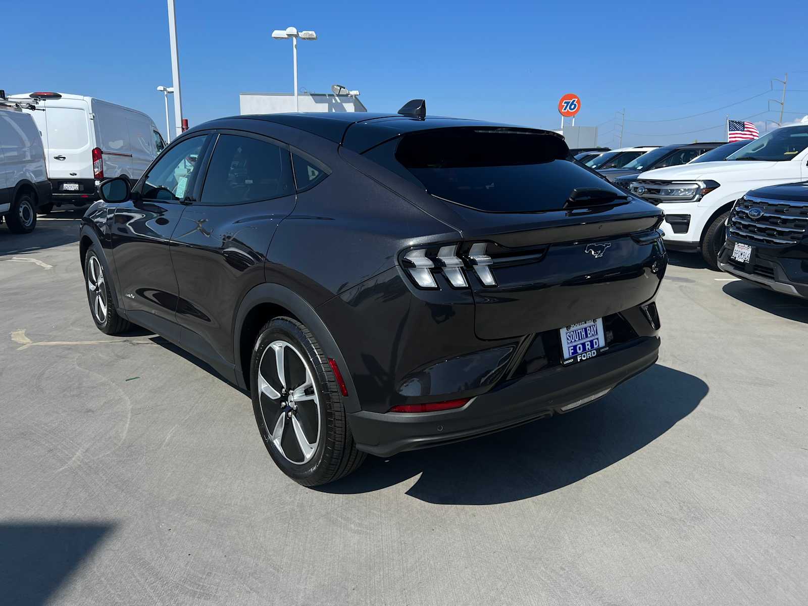 2022 Ford Mustang Mach-E Select