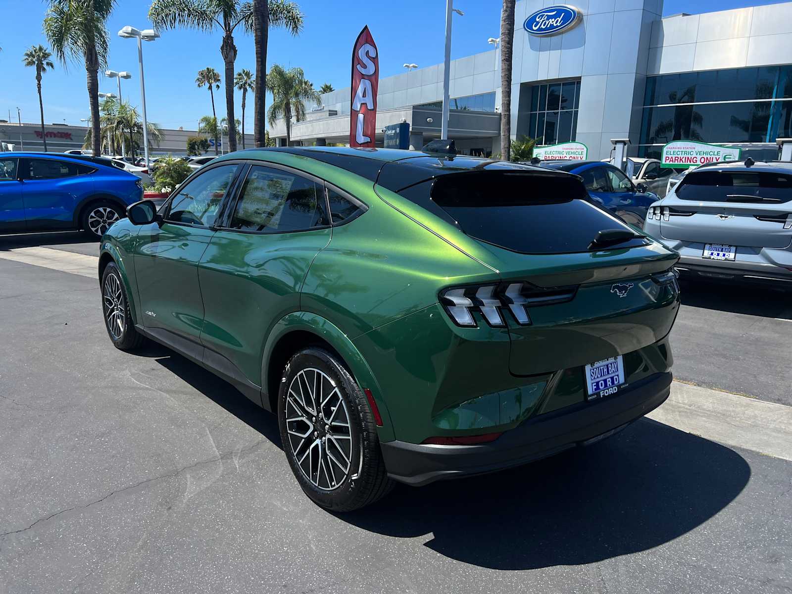 2025 Ford Mustang Mach-E Premium