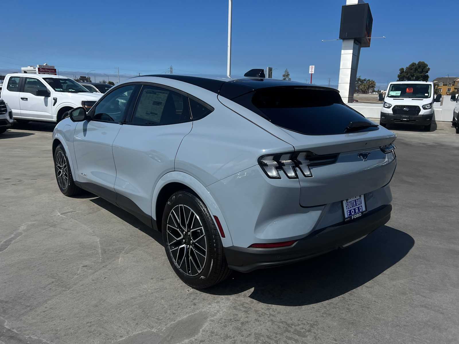 2025 Ford Mustang Mach-E Premium