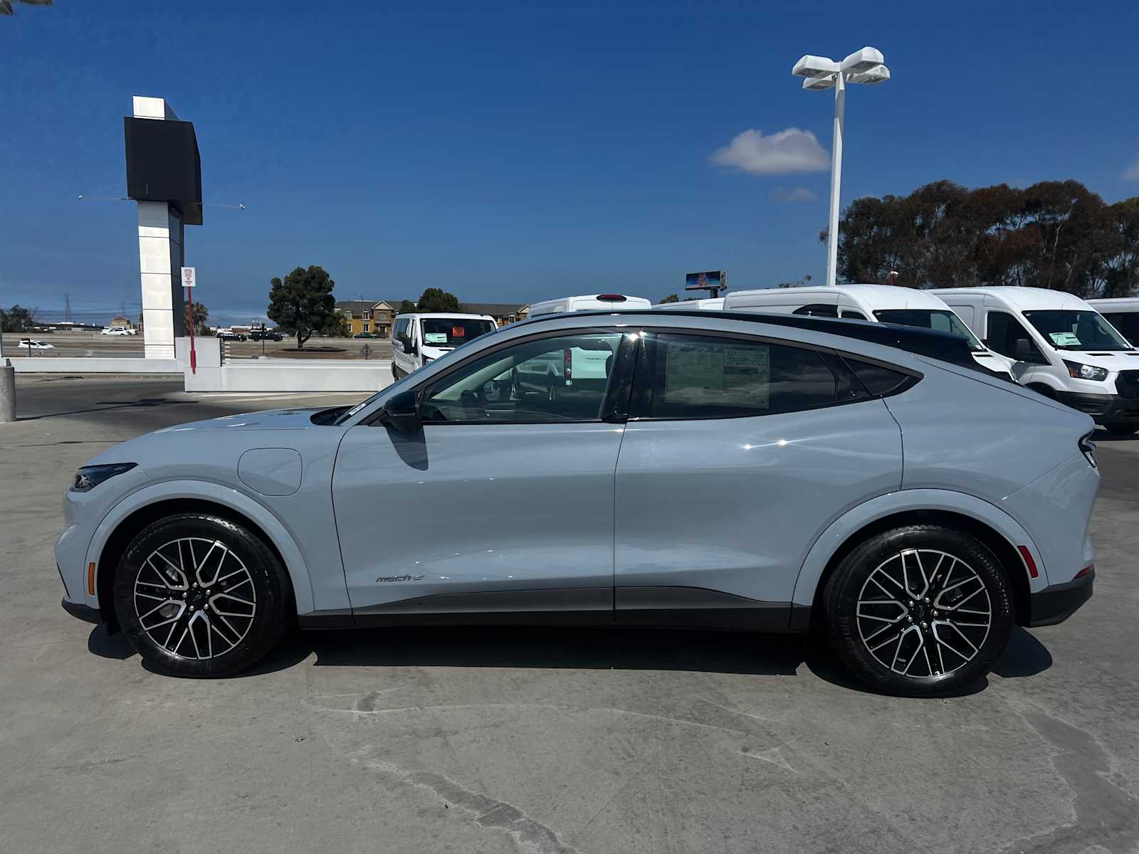 2025 Ford Mustang Mach-E Premium